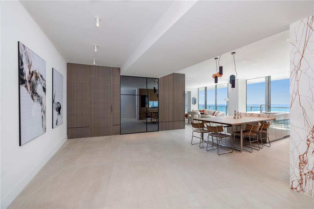 AUBERGE BEACH RESIDENCES - Residential