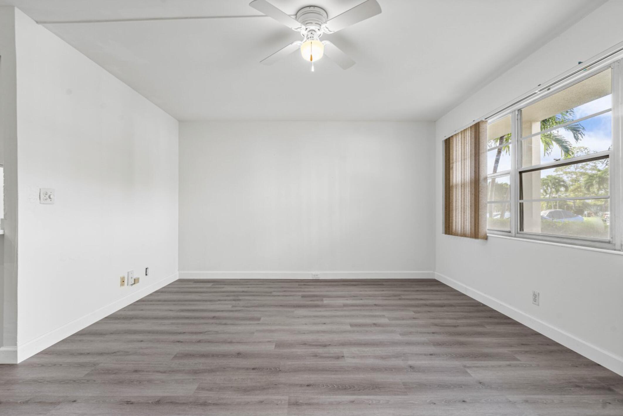 CAMBRIDGE B CONDO - Residential