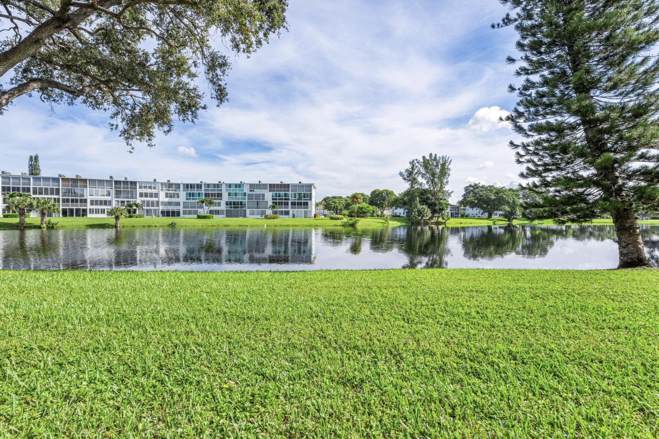 CAMBRIDGE B CONDO - Residential