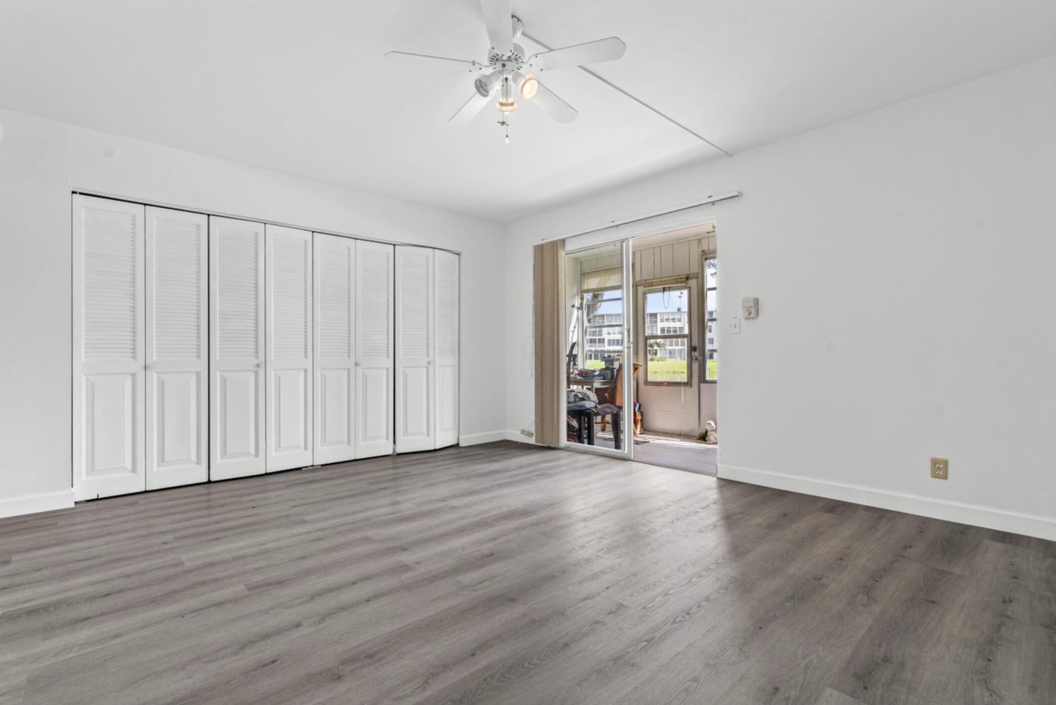 CAMBRIDGE B CONDO - Residential