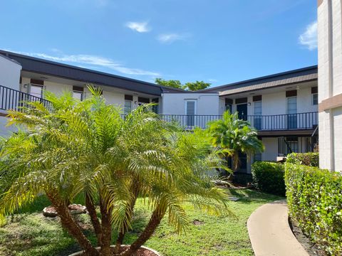 A home in Royal Palm Beach