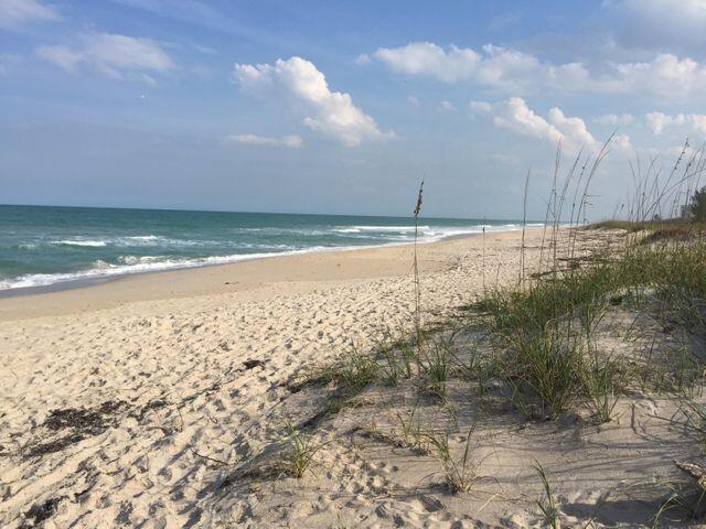 HARBOUR ISLE AT HUTCHINSON ISLAND WEST - Residential