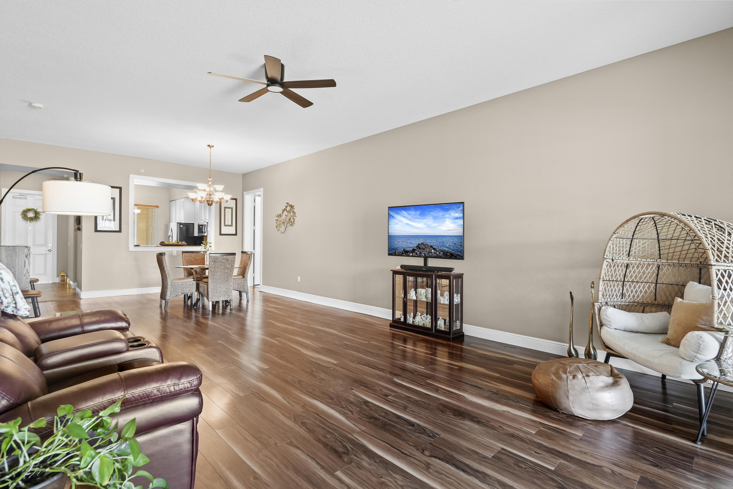 HARBOUR ISLE AT HUTCHINSON ISLAND WEST - Residential