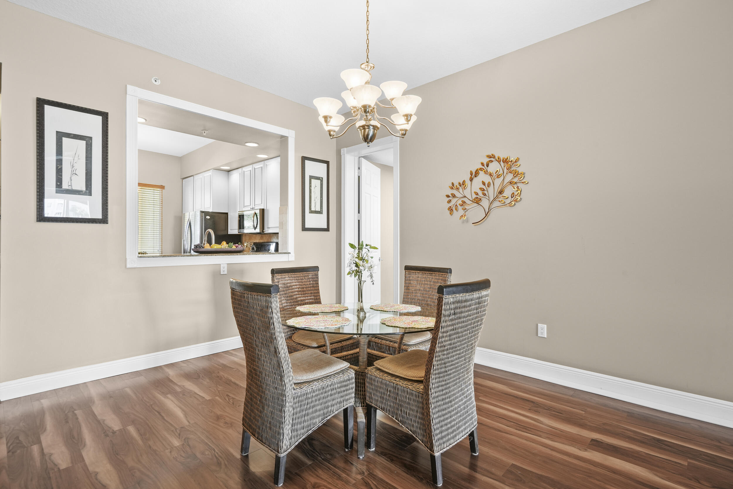 HARBOUR ISLE AT HUTCHINSON ISLAND WEST - Residential