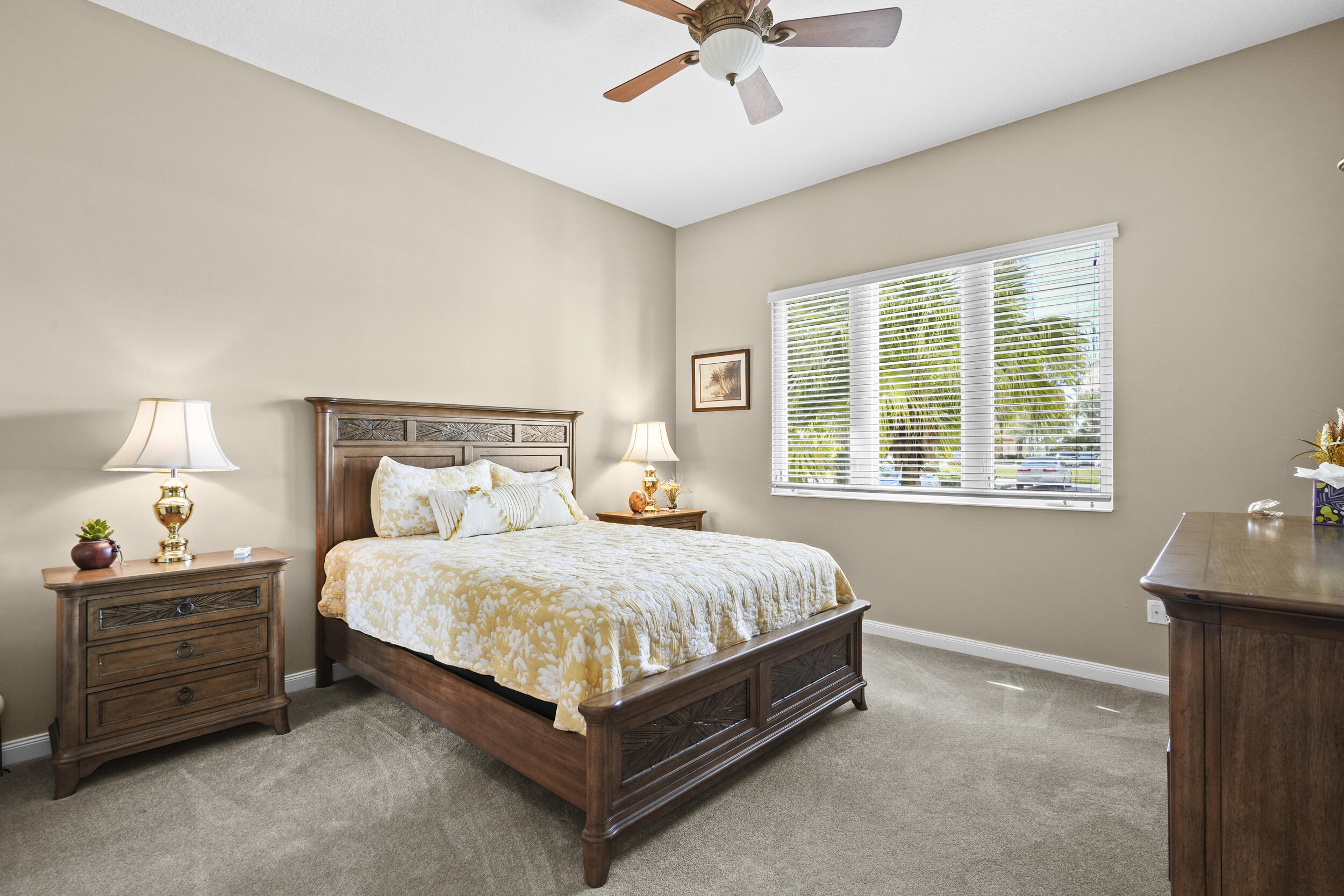 HARBOUR ISLE AT HUTCHINSON ISLAND WEST - Residential