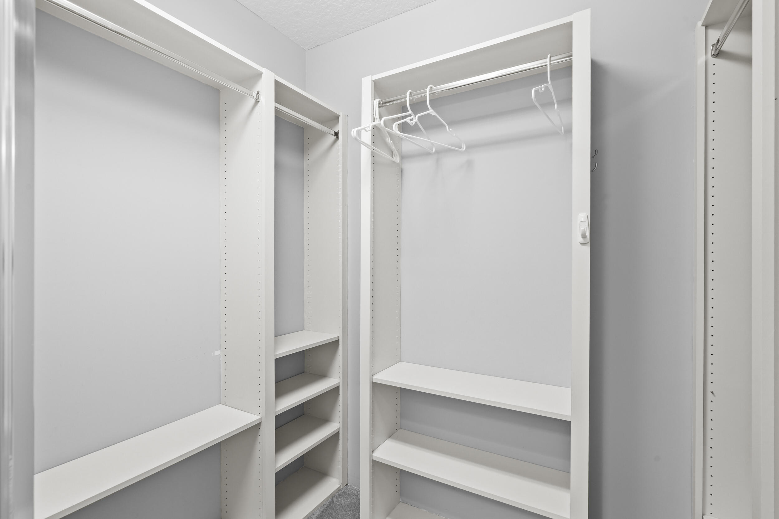 HARBOUR ISLE AT HUTCHINSON ISLAND WEST - Residential