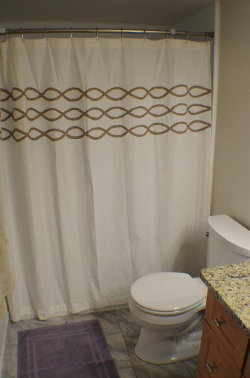 Barclay Condominium - Residential