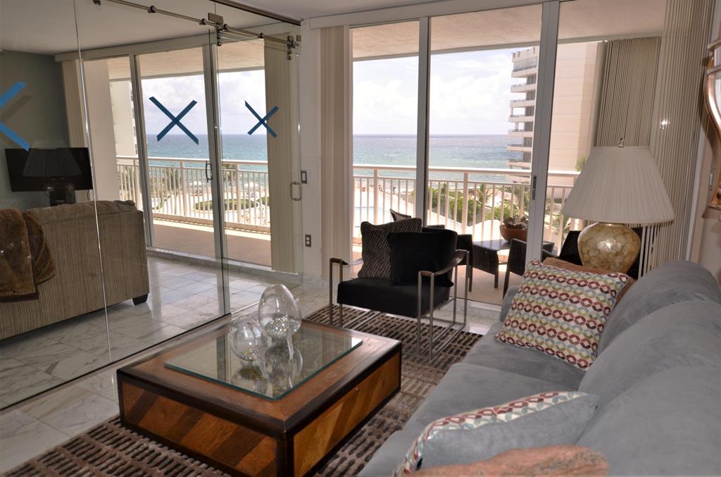 Barclay Condominium - Residential