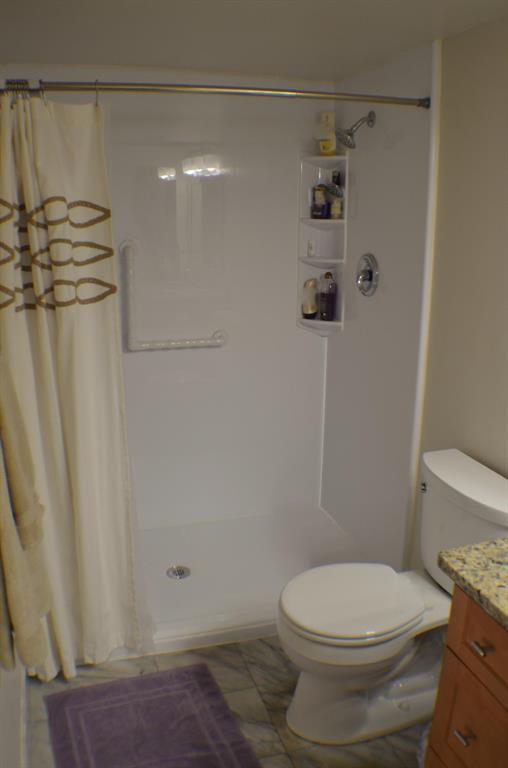 Barclay Condominium - Residential