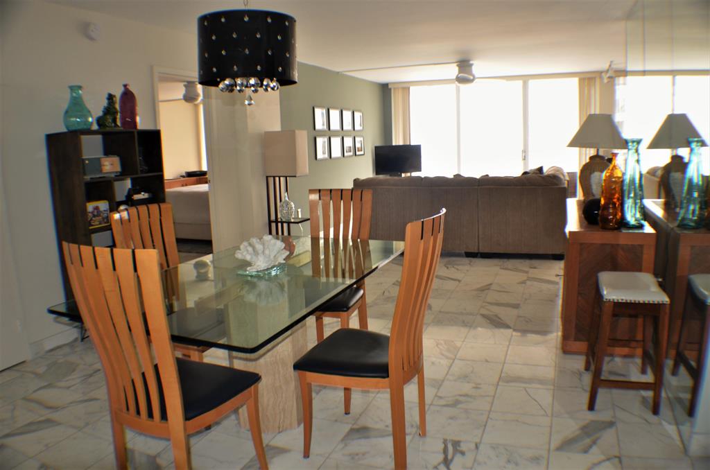 Barclay Condominium - Residential