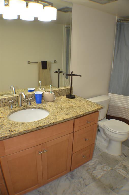 Barclay Condominium - Residential