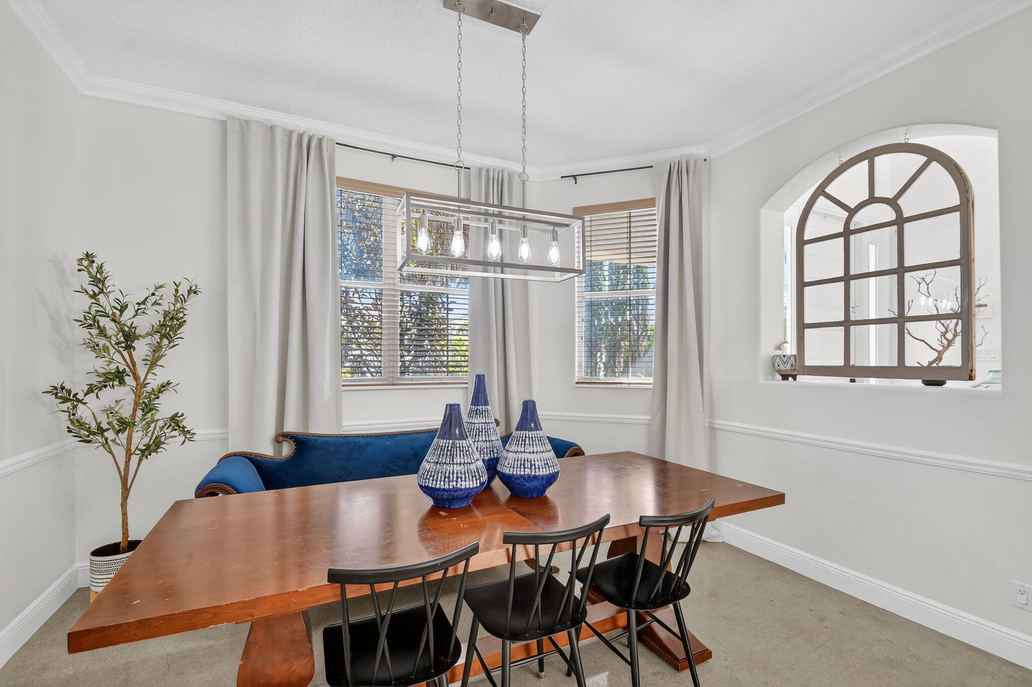 JOURNEYS END 1 - Residential