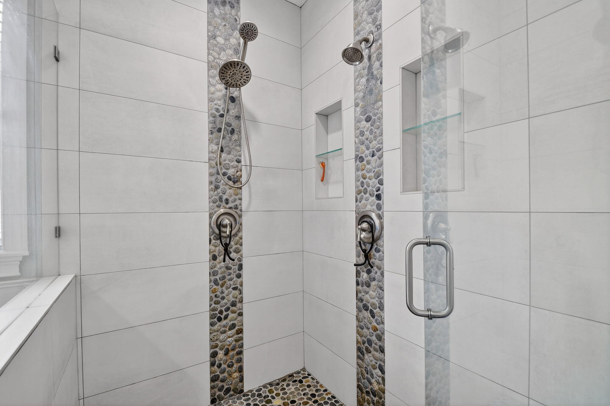 JOURNEYS END 1 - Residential