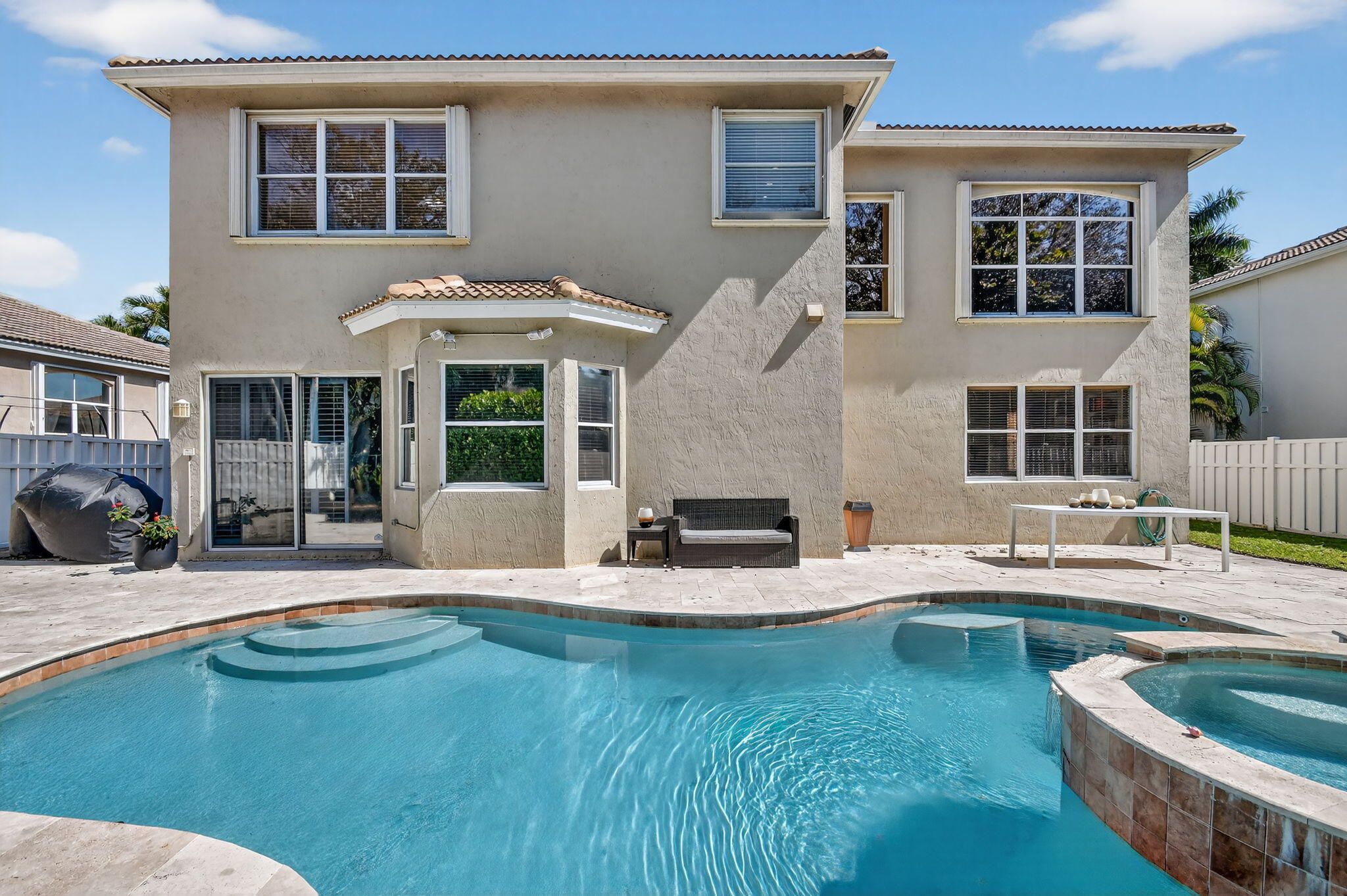 JOURNEYS END 1 - Residential