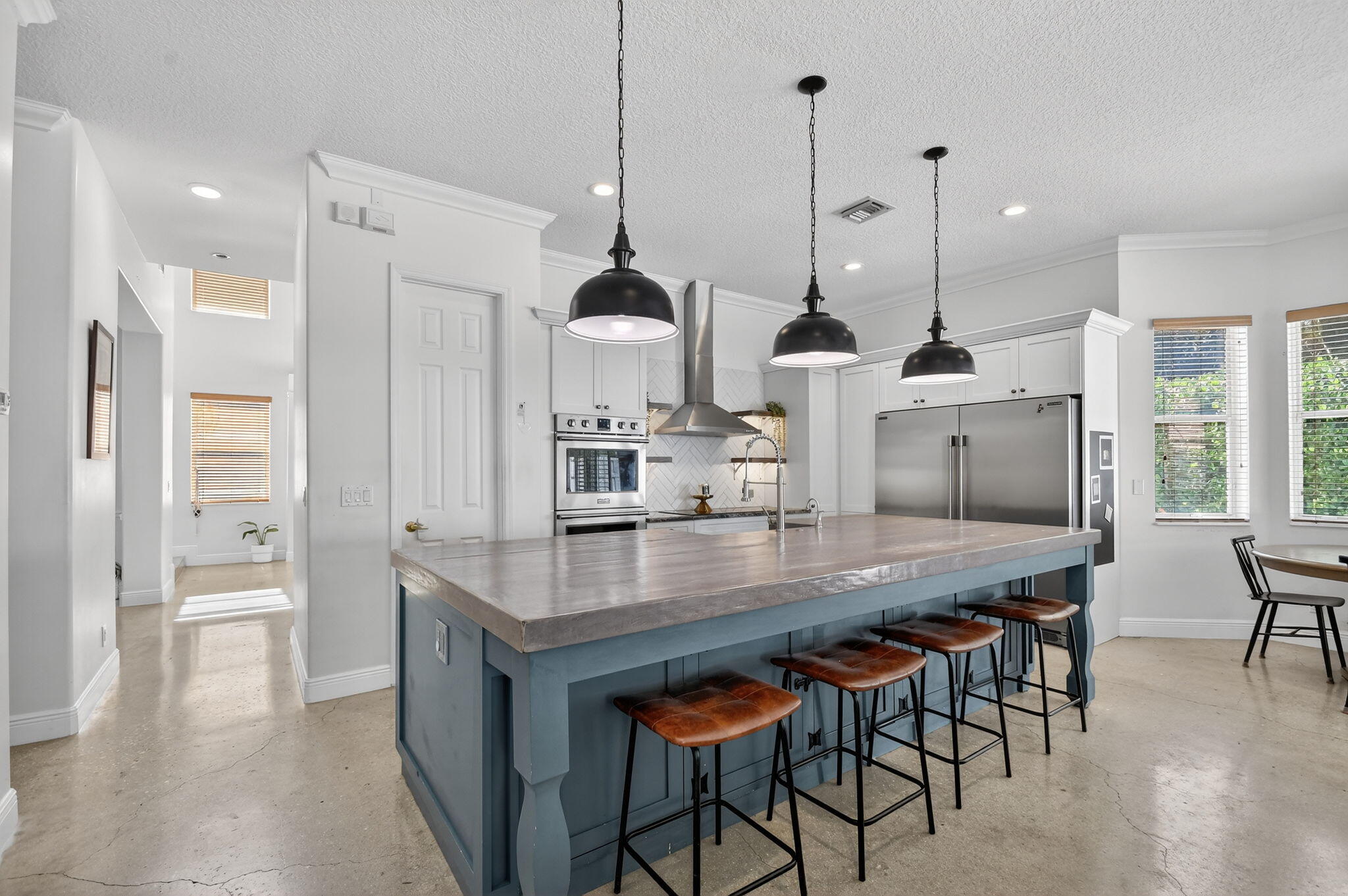 JOURNEYS END 1 - Residential