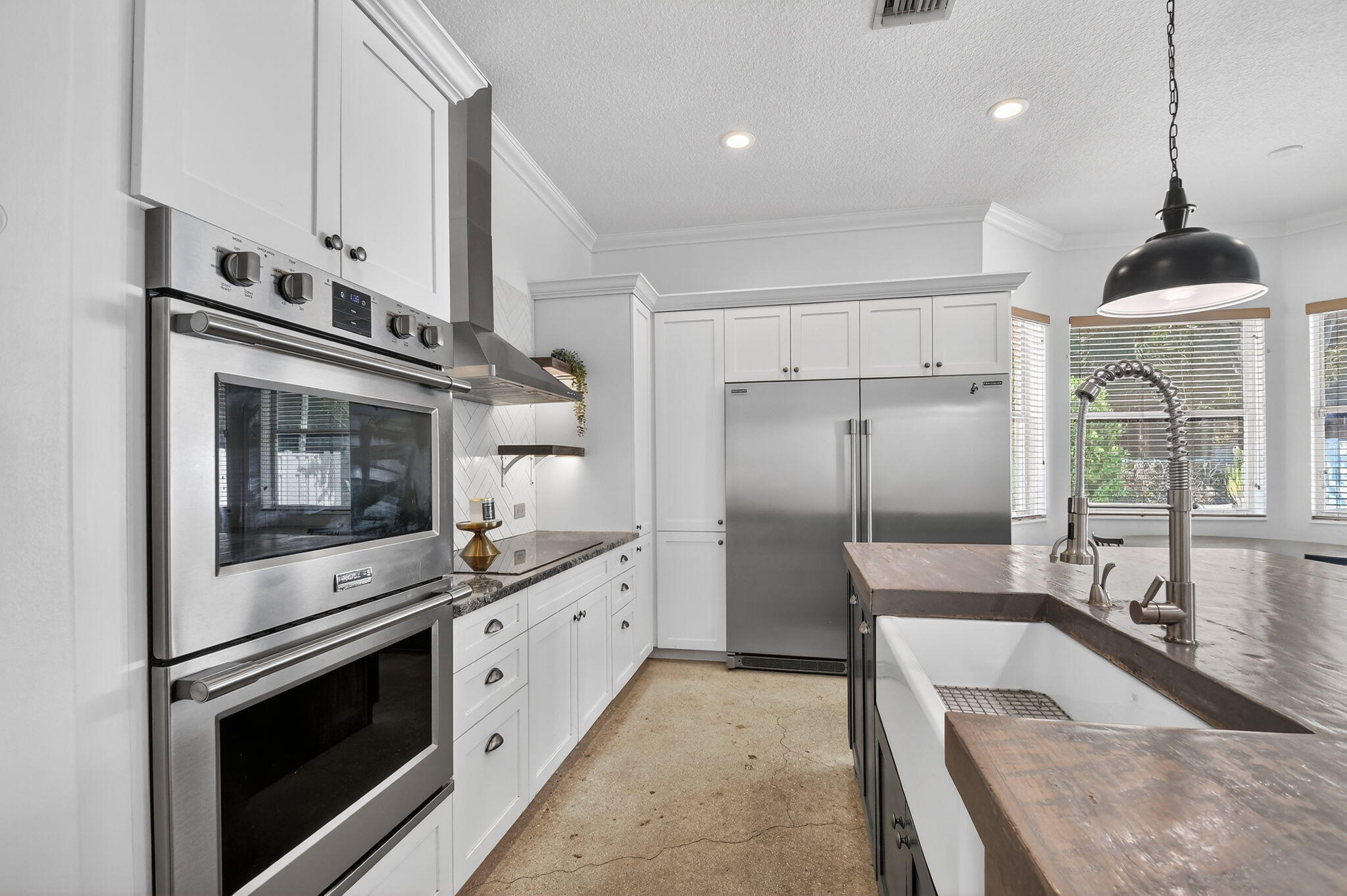 JOURNEYS END 1 - Residential