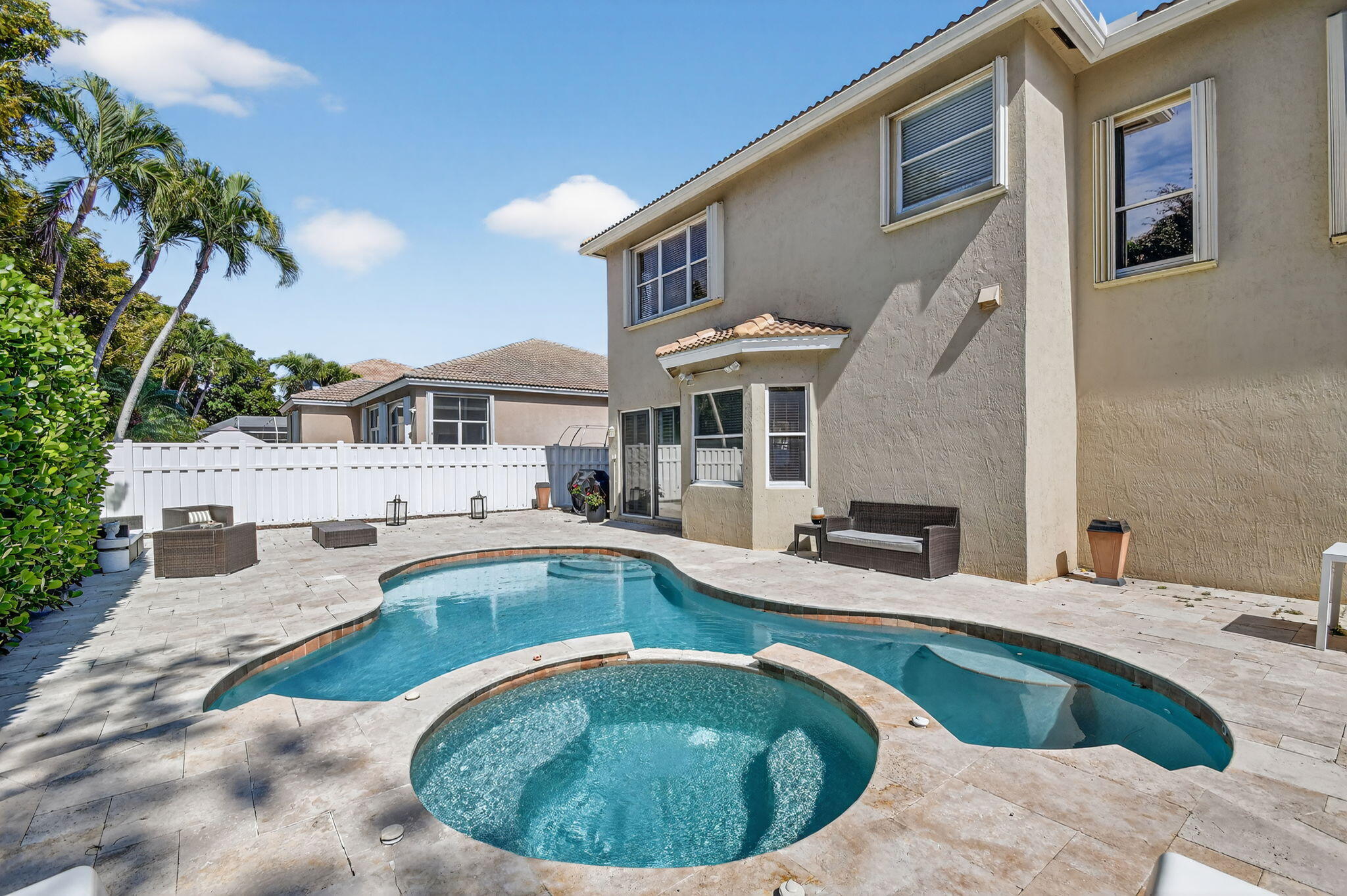 JOURNEYS END 1 - Residential