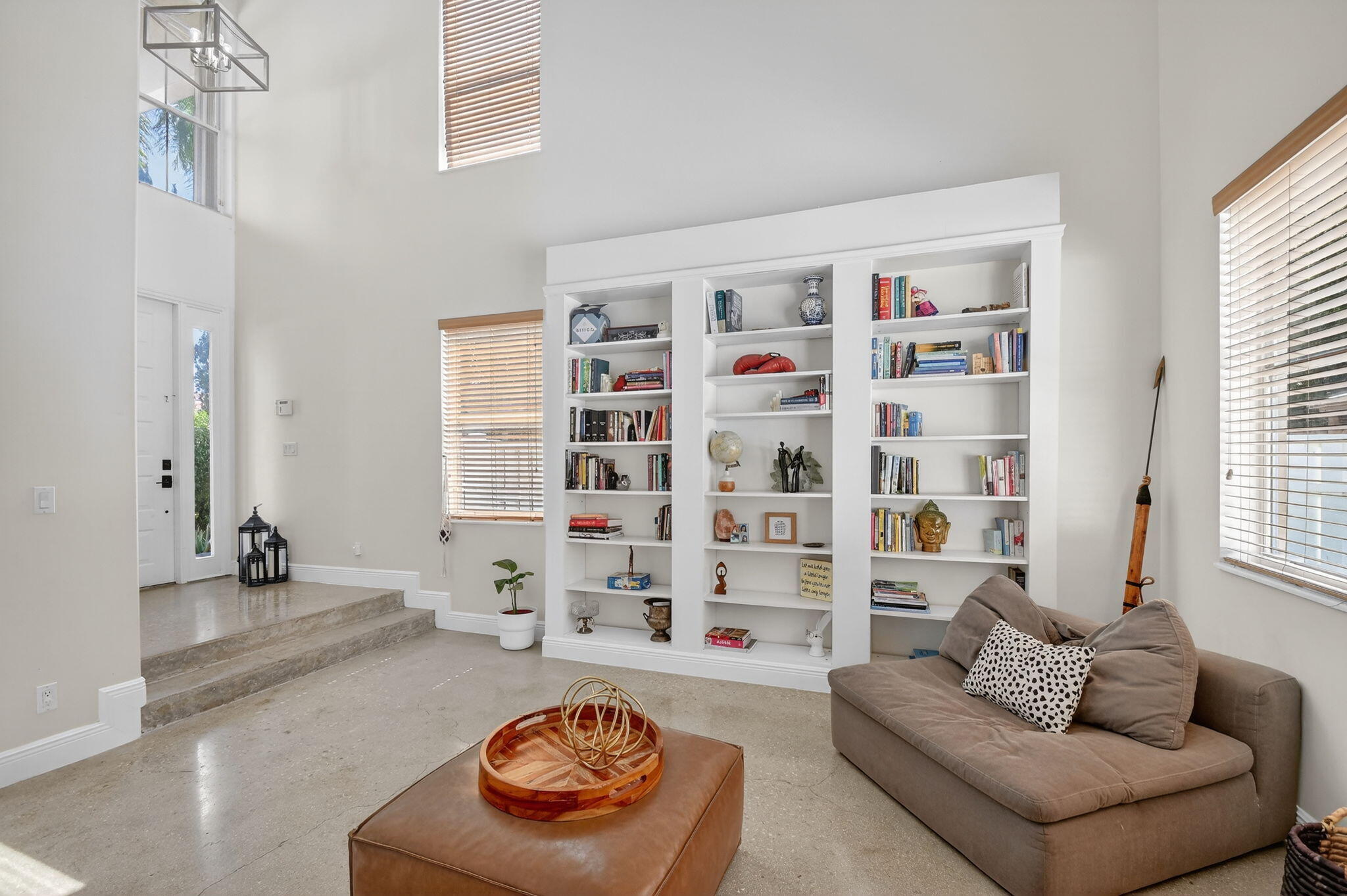 JOURNEYS END 1 - Residential