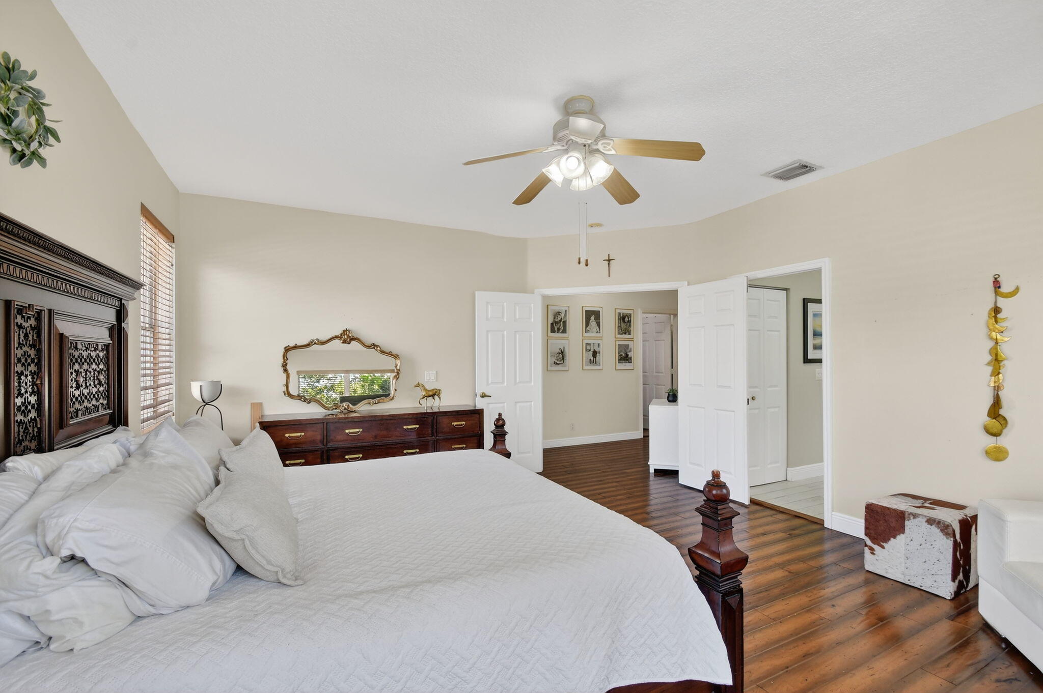 JOURNEYS END 1 - Residential