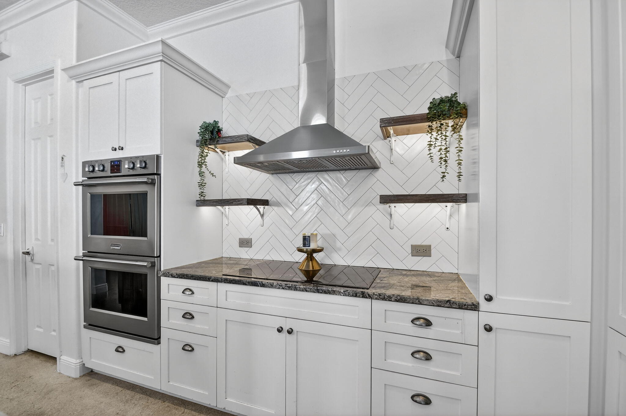 JOURNEYS END 1 - Residential