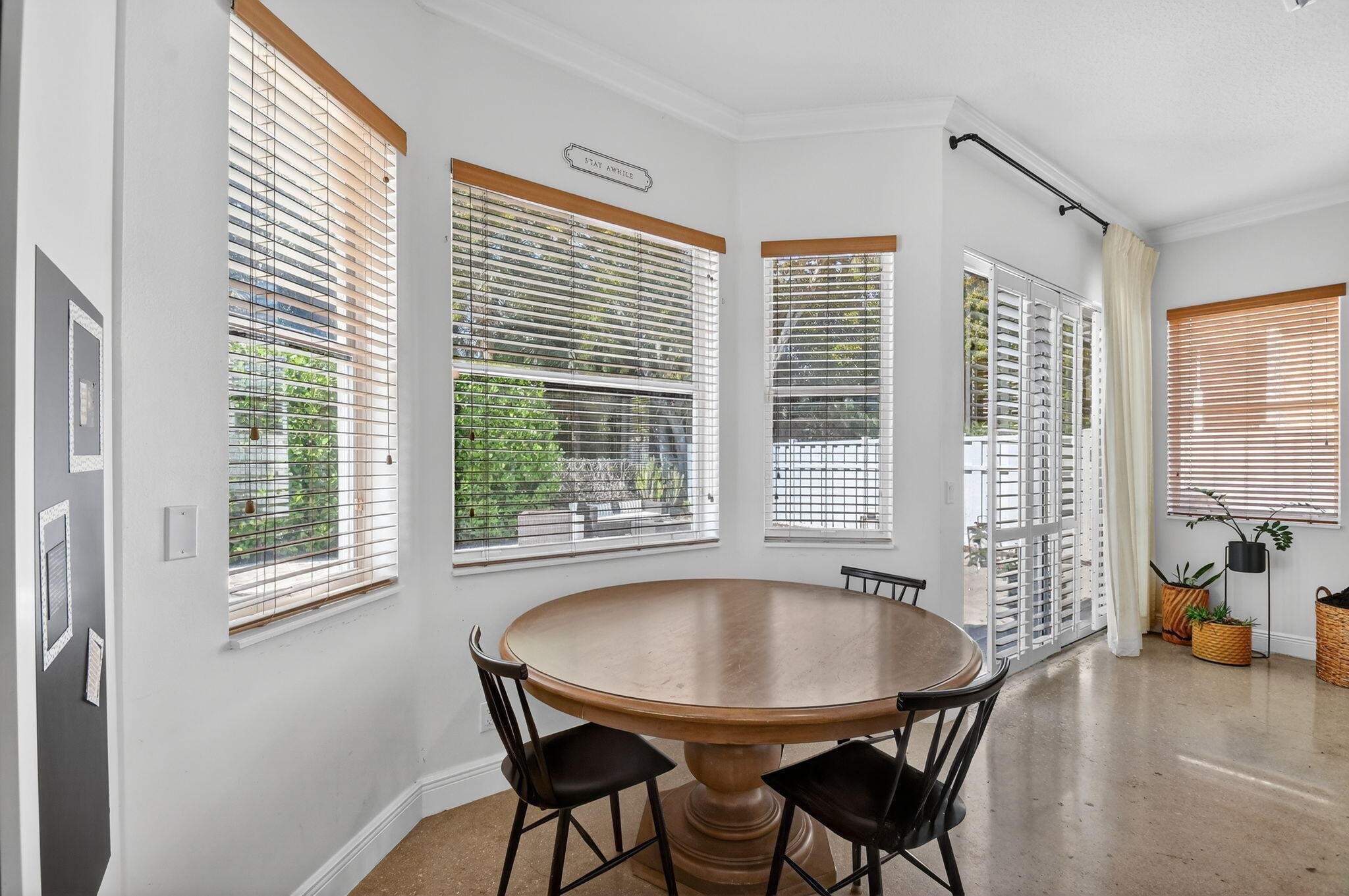 JOURNEYS END 1 - Residential