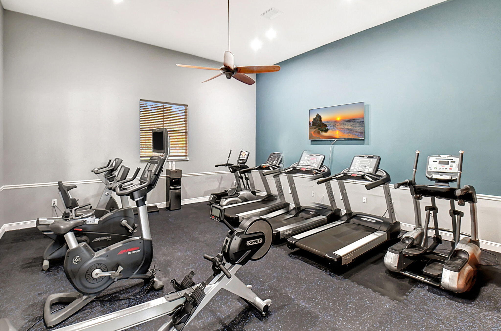 JOURNEYS END 1 - Residential