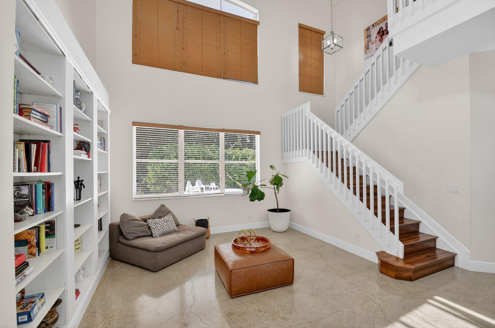 JOURNEYS END 1 - Residential