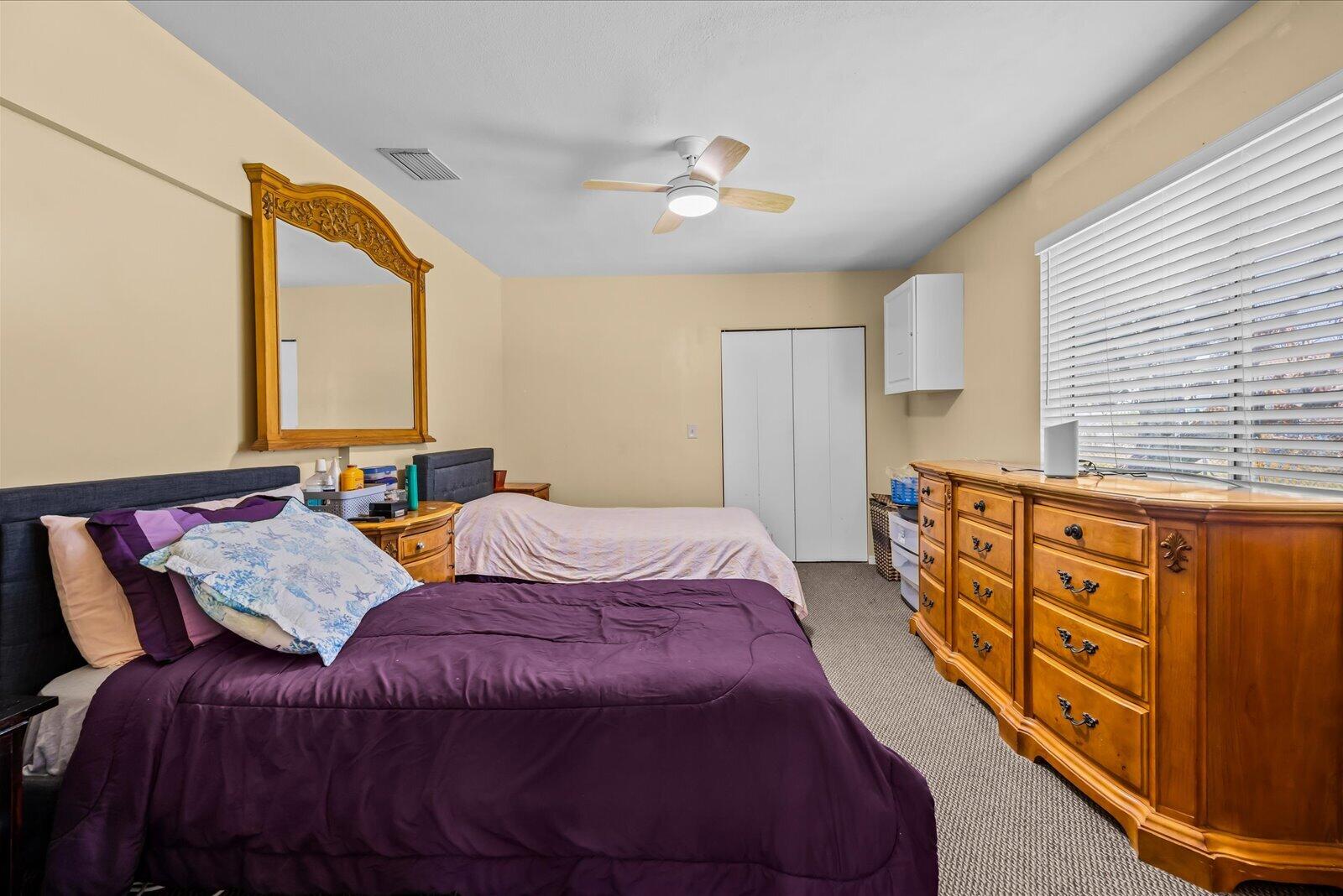 PORT ST LUCIE SECTION 49 - Residential