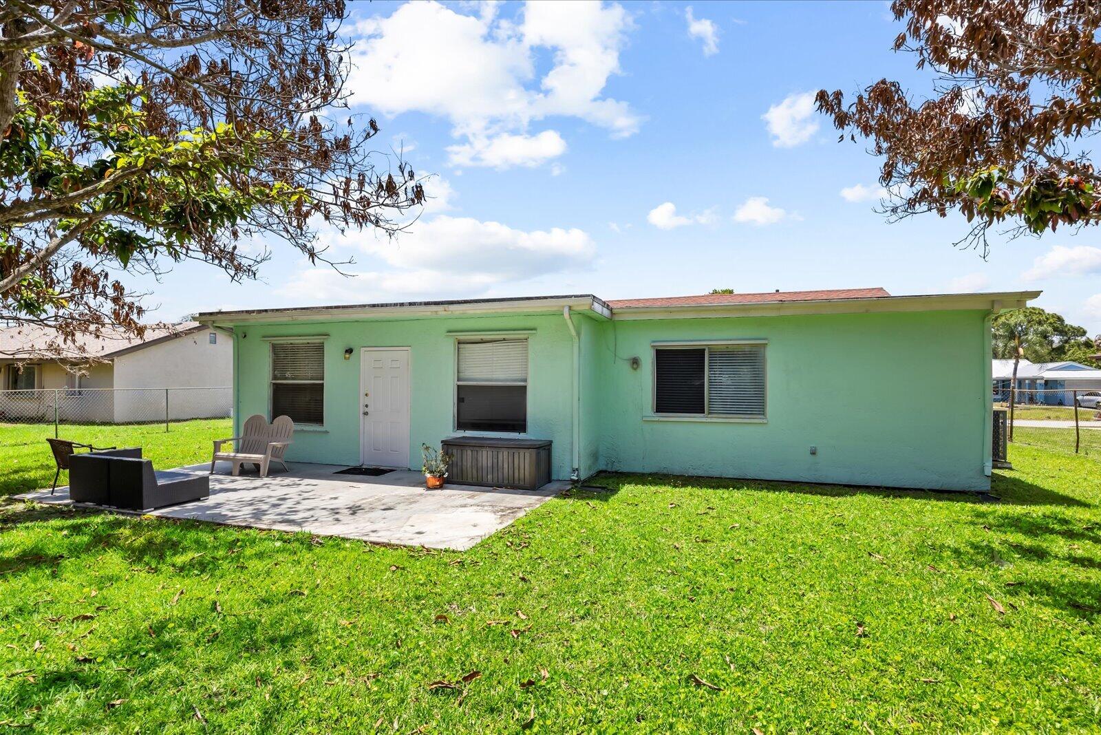 PORT ST LUCIE SECTION 49 - Residential