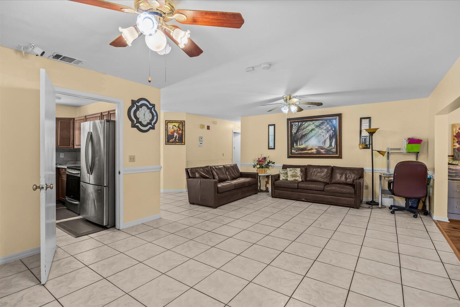 PORT ST LUCIE SECTION 49 - Residential