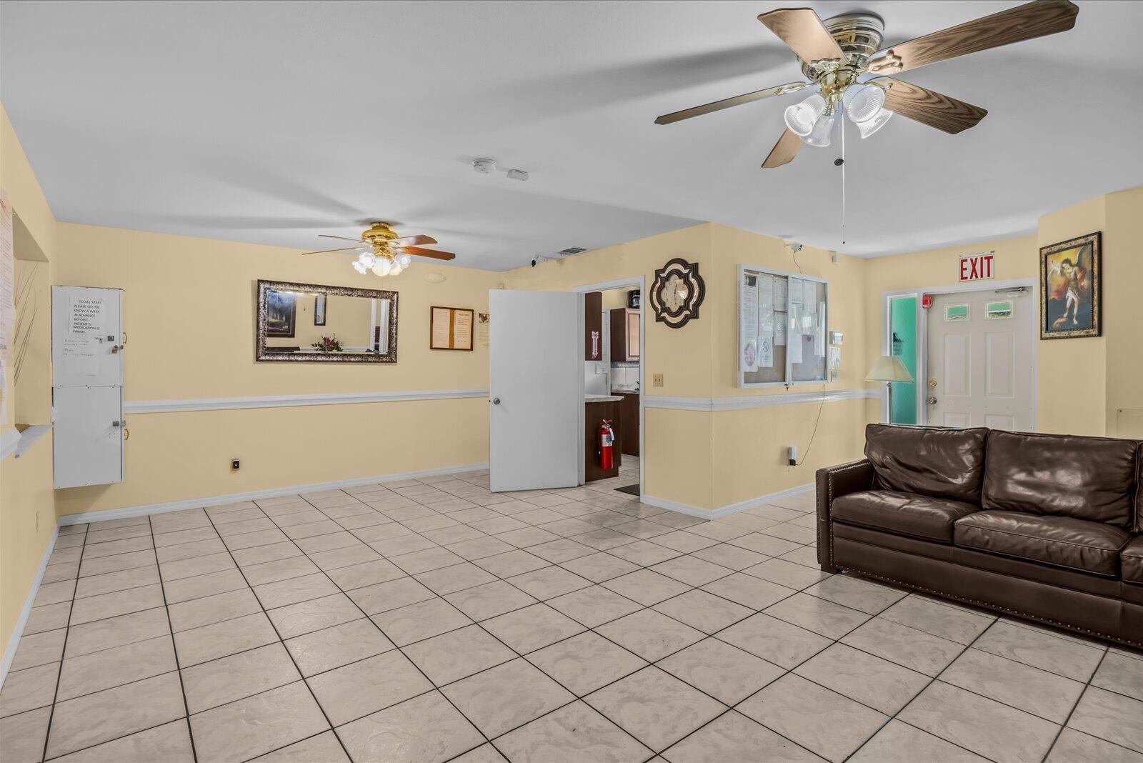 PORT ST LUCIE SECTION 49 - Residential