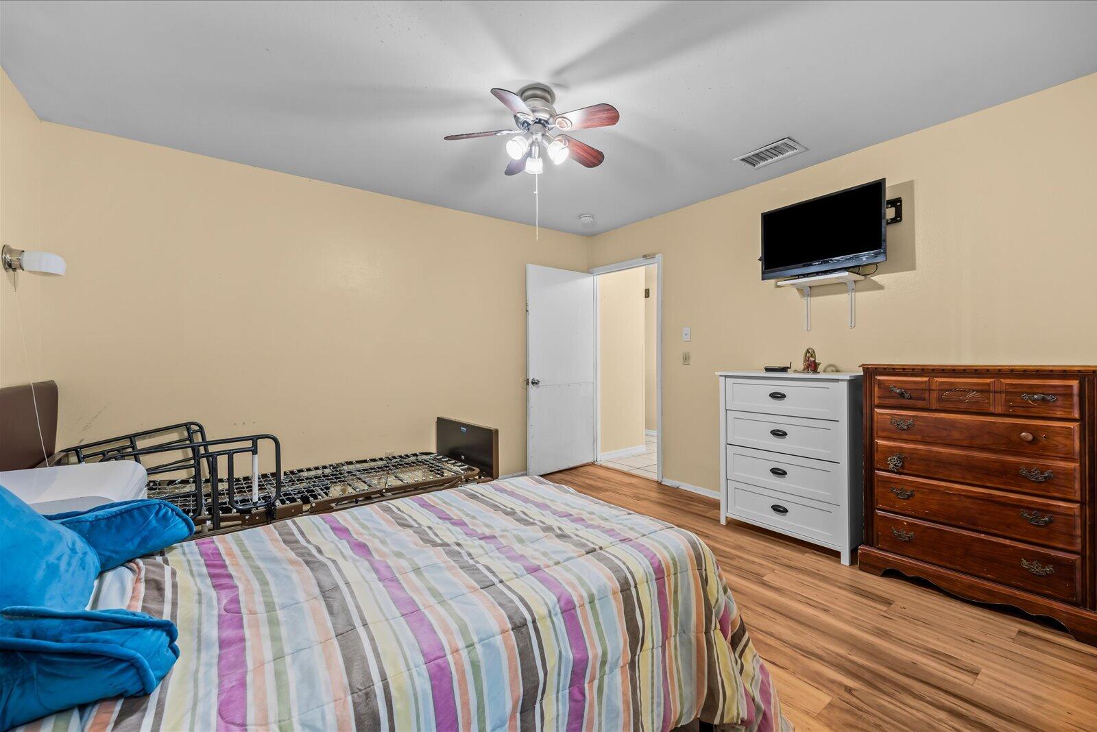 PORT ST LUCIE SECTION 49 - Residential