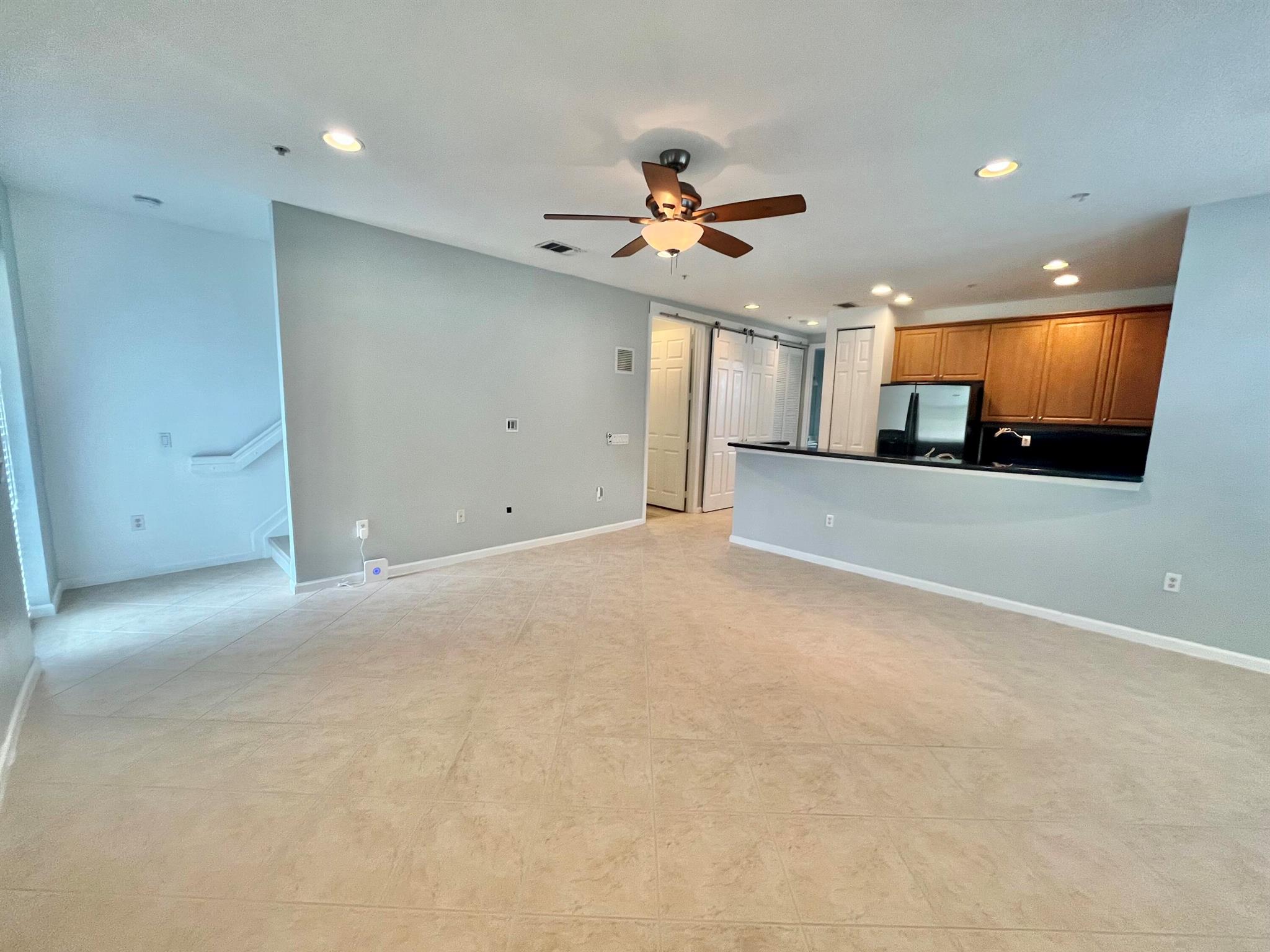 RENAISSANCE COMMONS PUD - Residential Lease