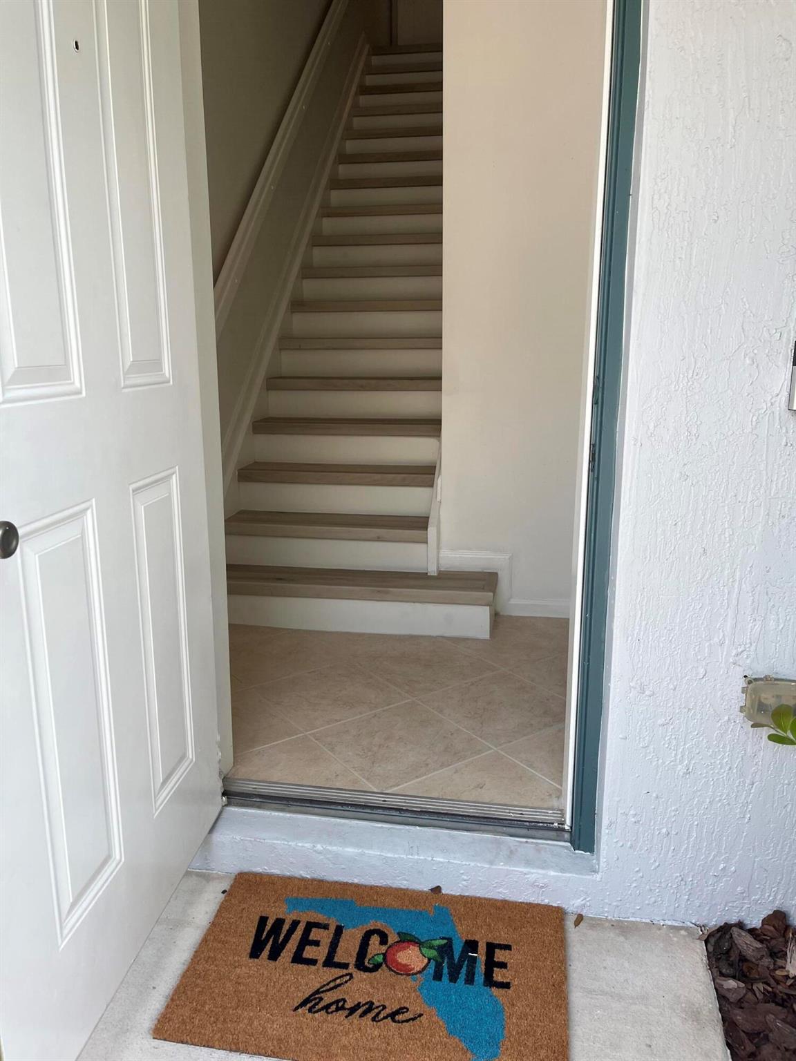 RENAISSANCE COMMONS PUD - Residential Lease