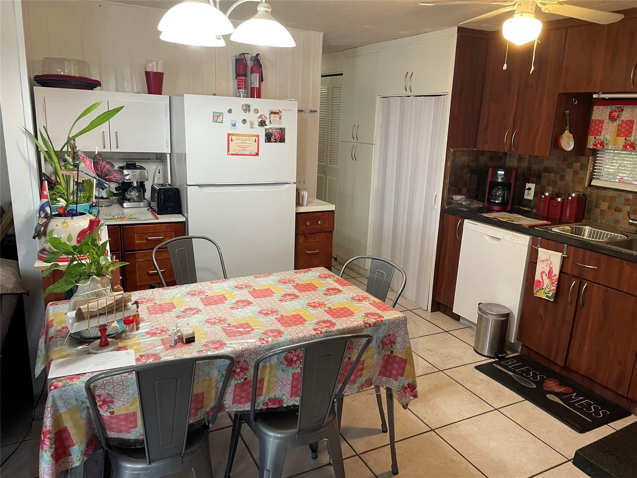 Park City Sec Two-A 61-22 - Residential