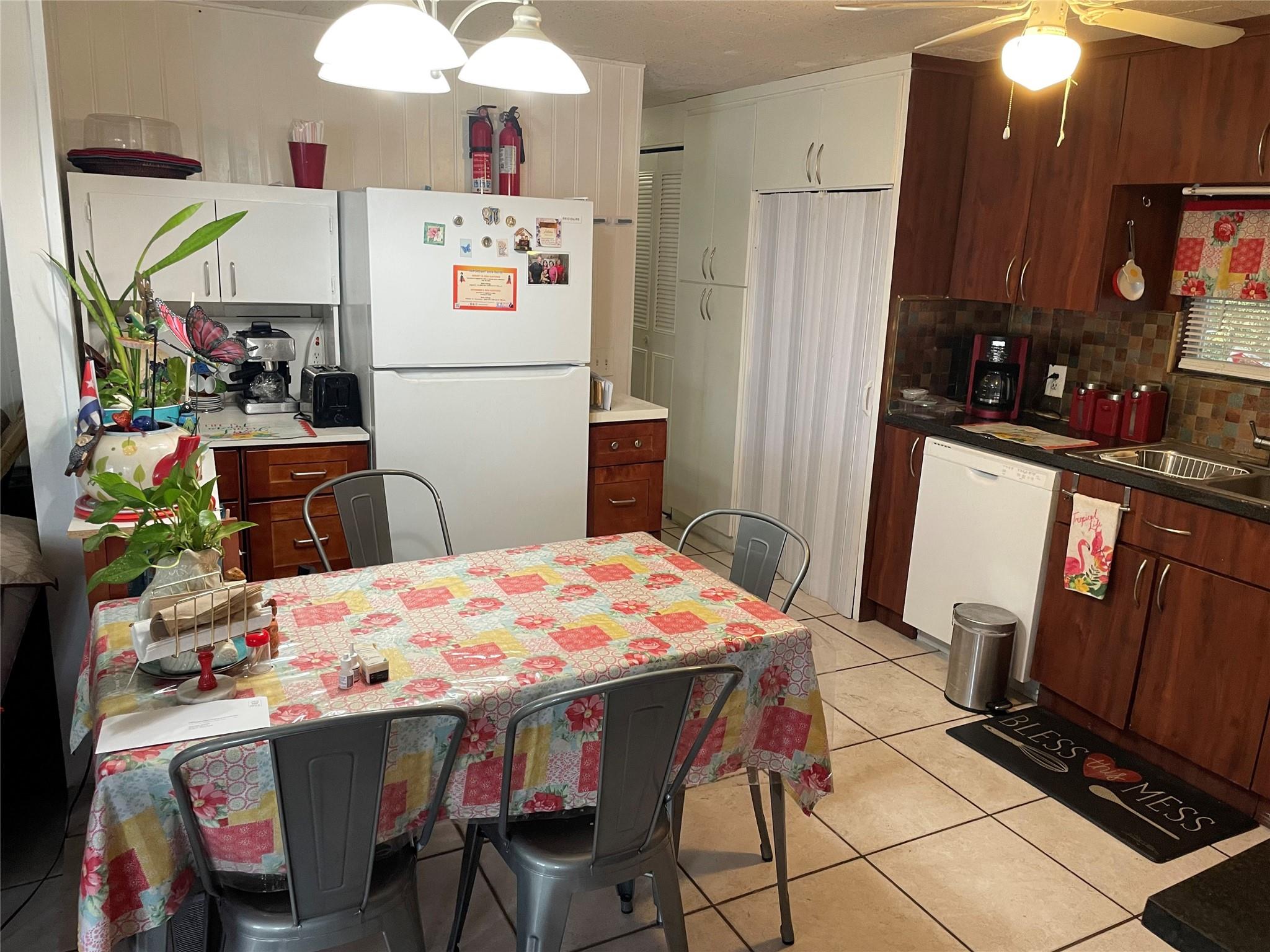 Park City Sec Two-A 61-22 - Residential