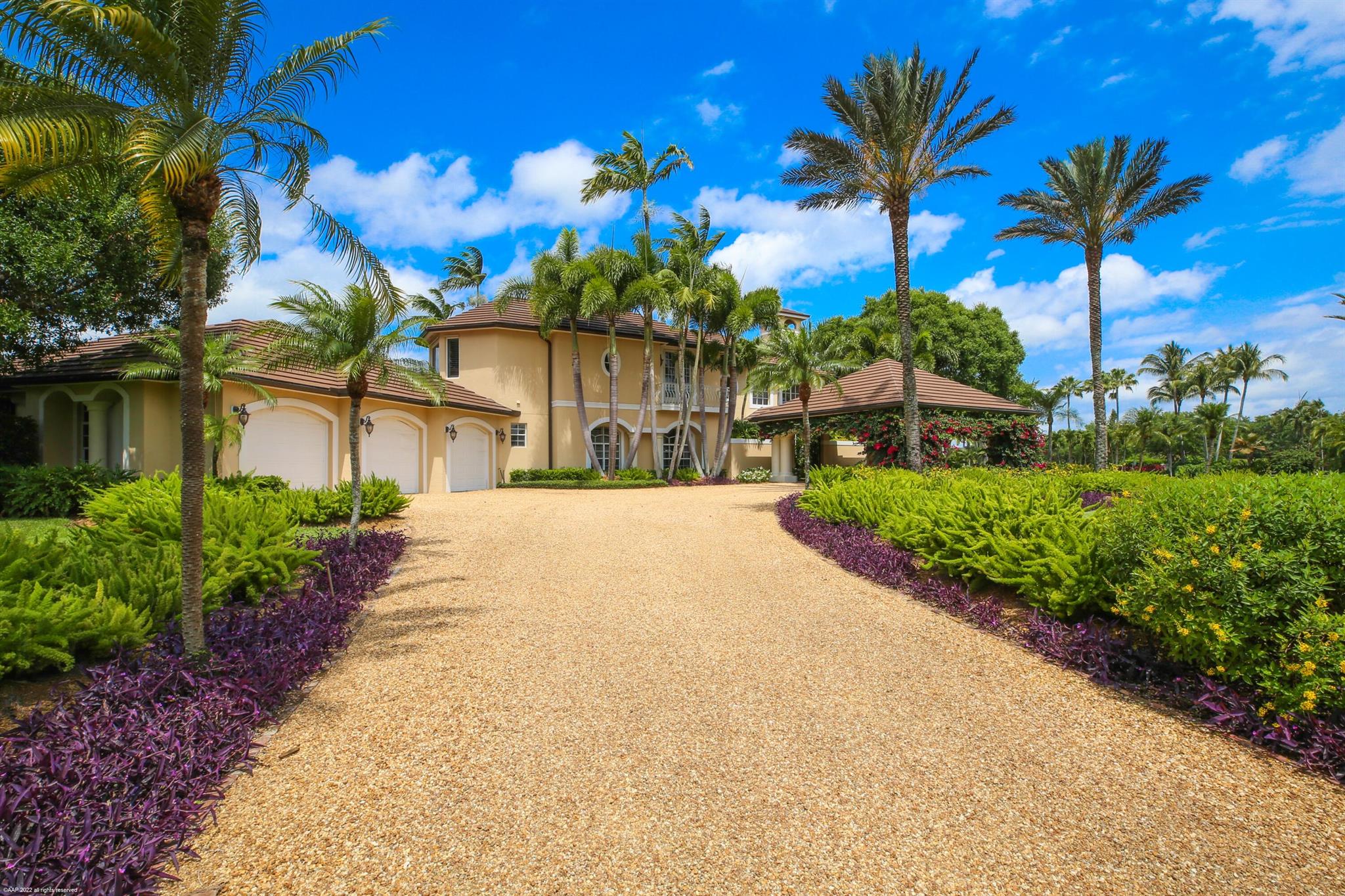 PALM BEACH POINT - Residential