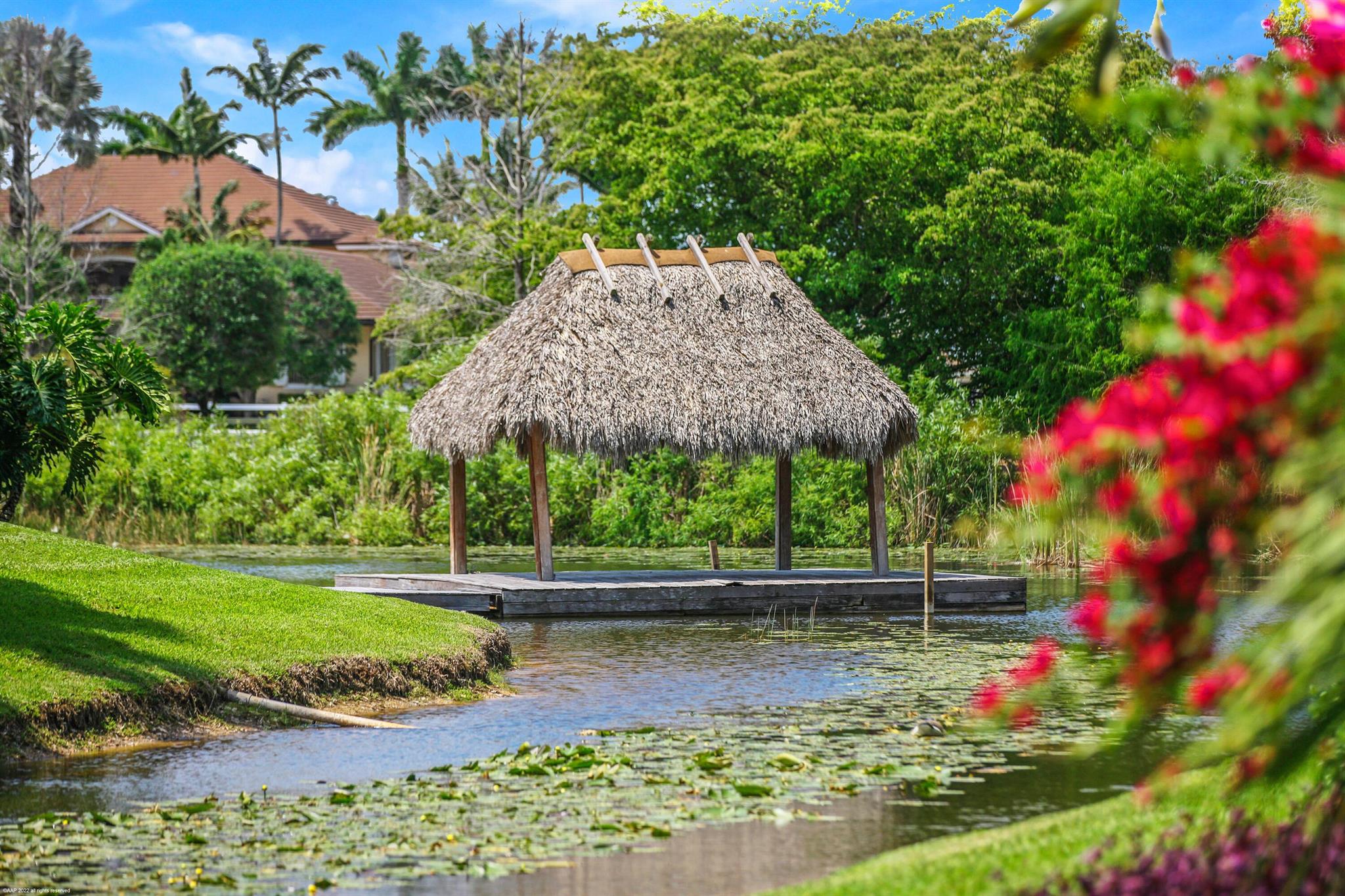PALM BEACH POINT - Residential