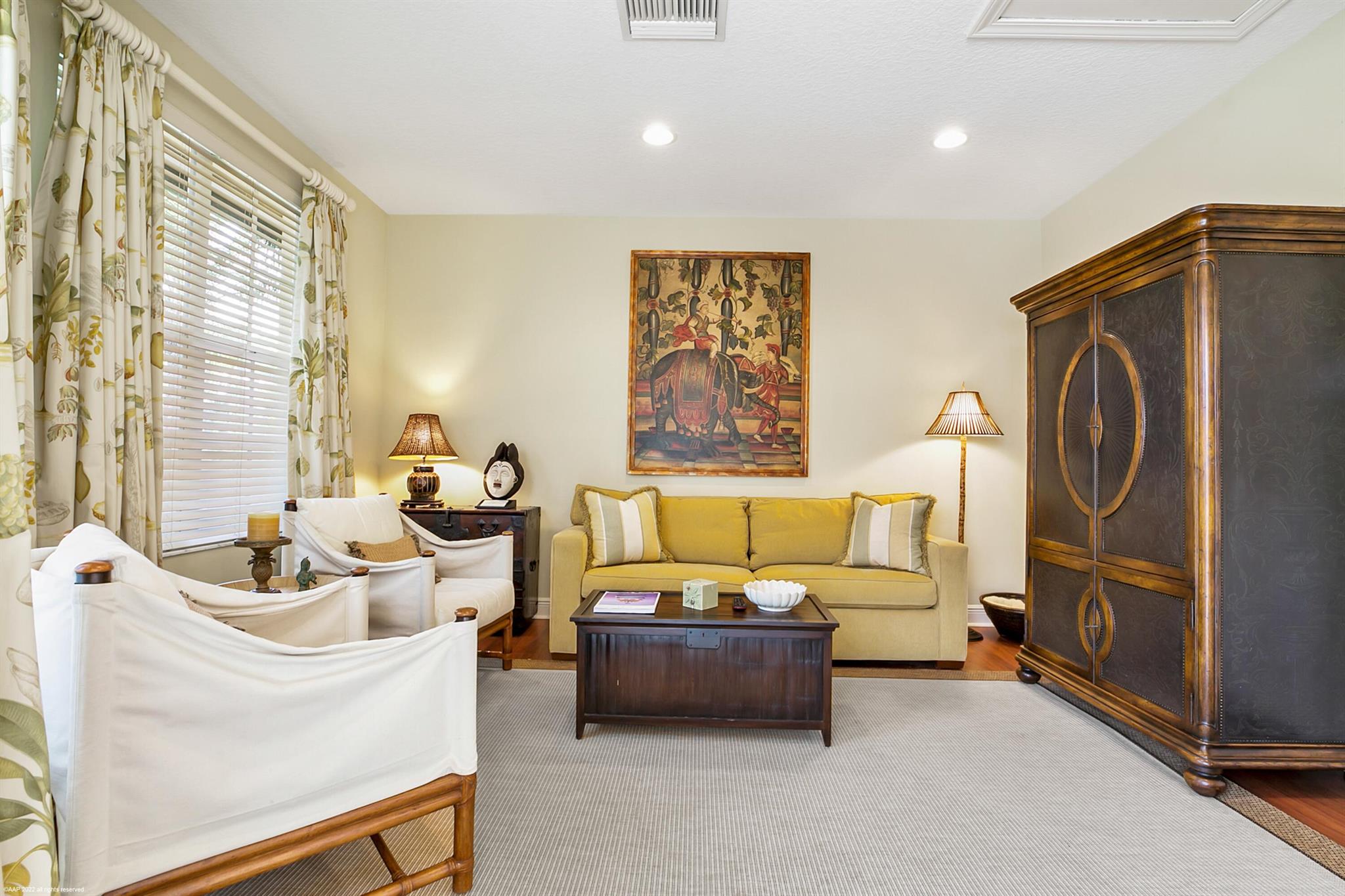 PALM BEACH POINT - Residential