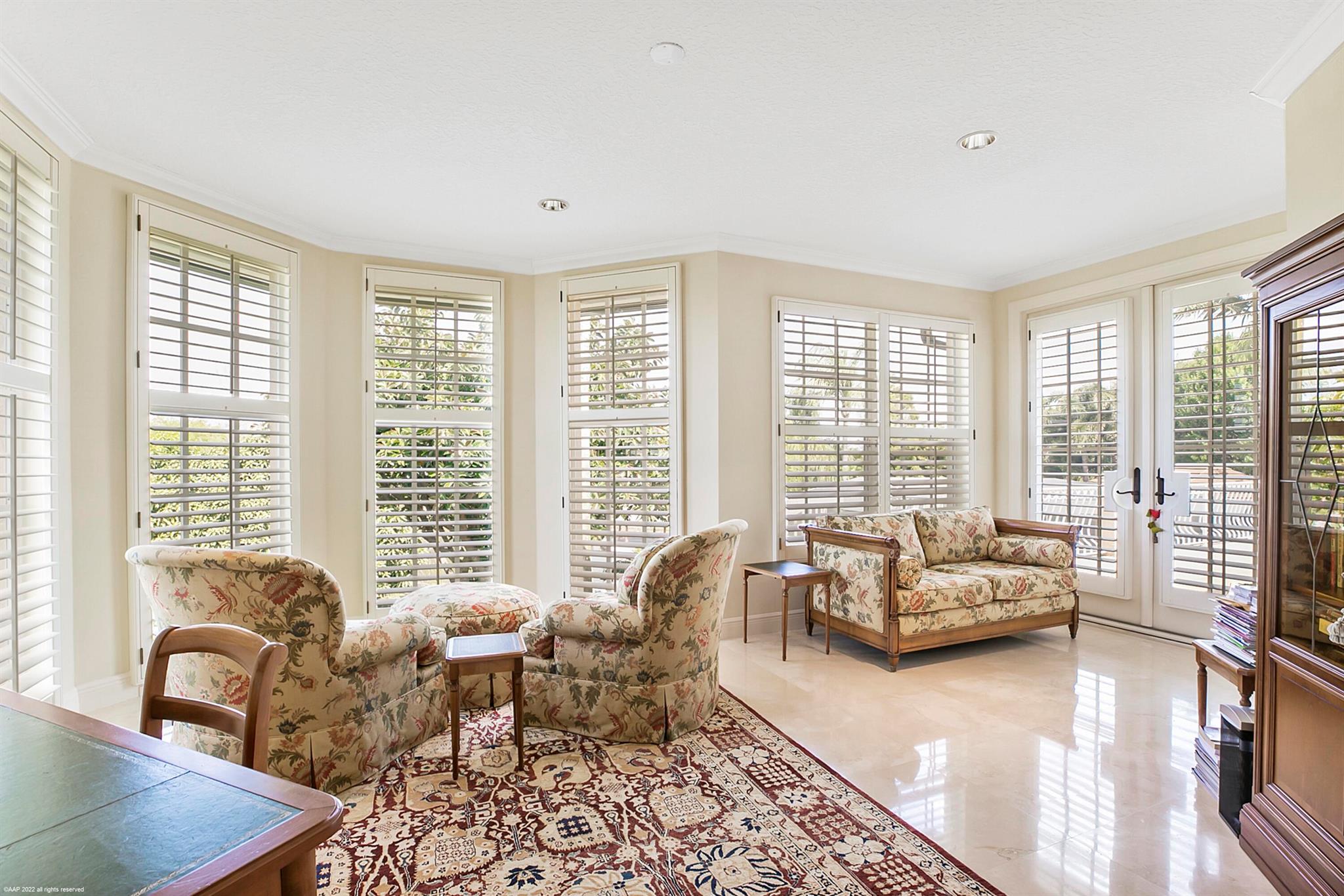 PALM BEACH POINT - Residential