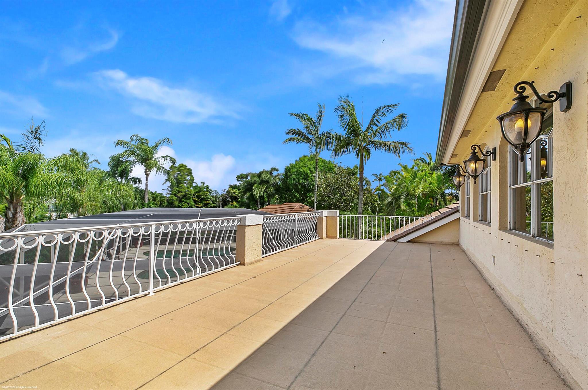 PALM BEACH POINT - Residential