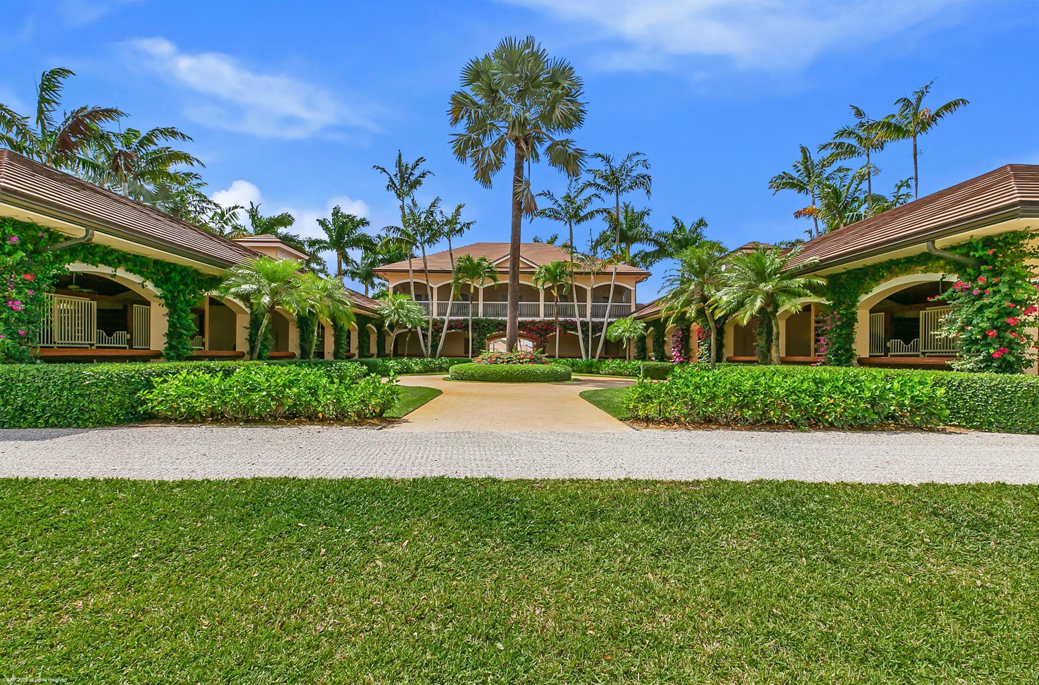 PALM BEACH POINT - Residential