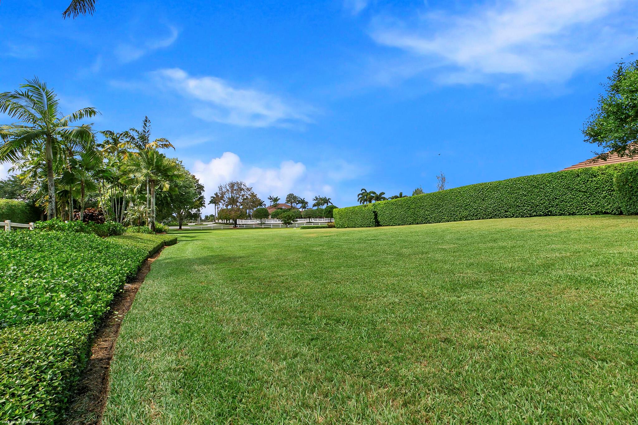 PALM BEACH POINT - Residential