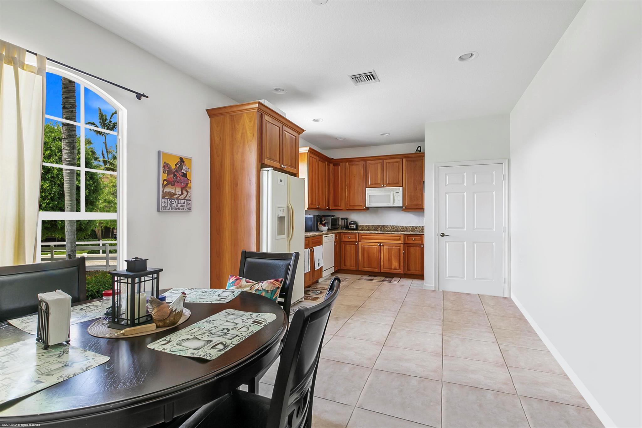 PALM BEACH POINT - Residential