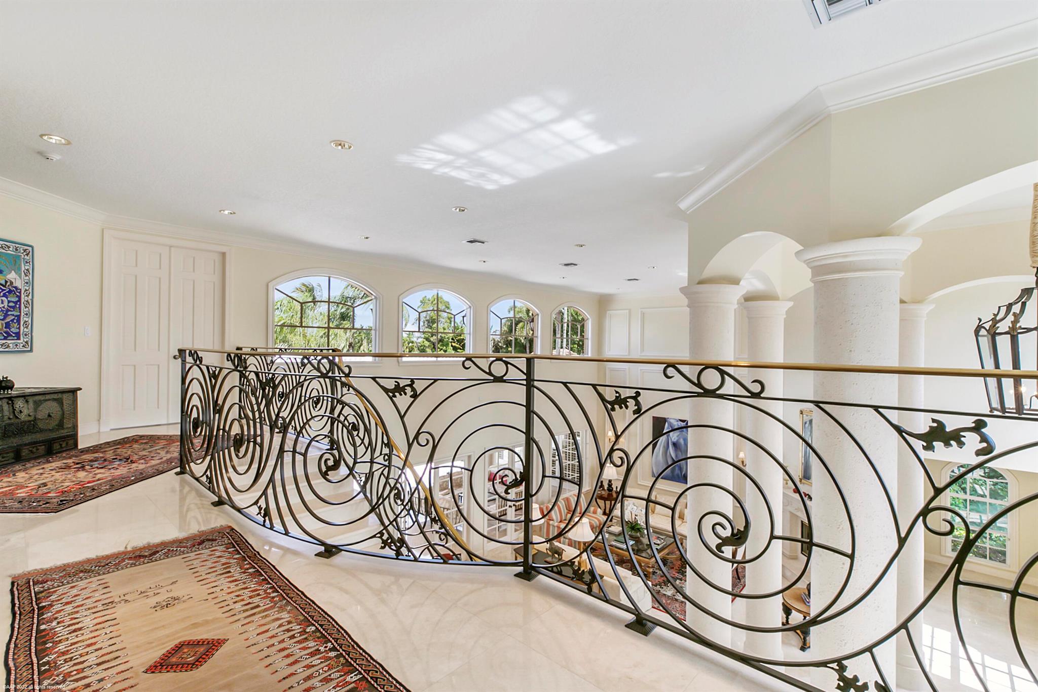 PALM BEACH POINT - Residential