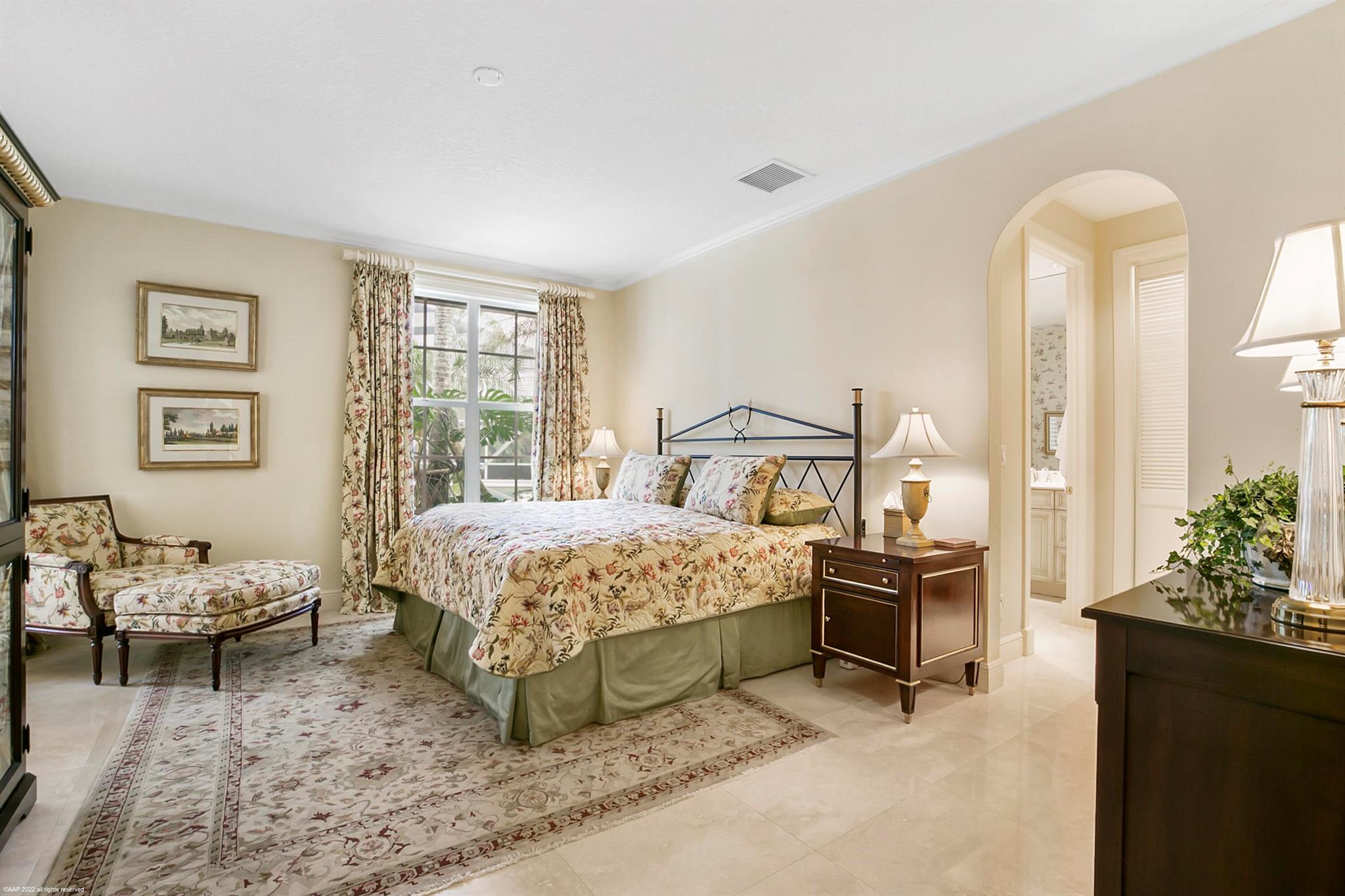 PALM BEACH POINT - Residential