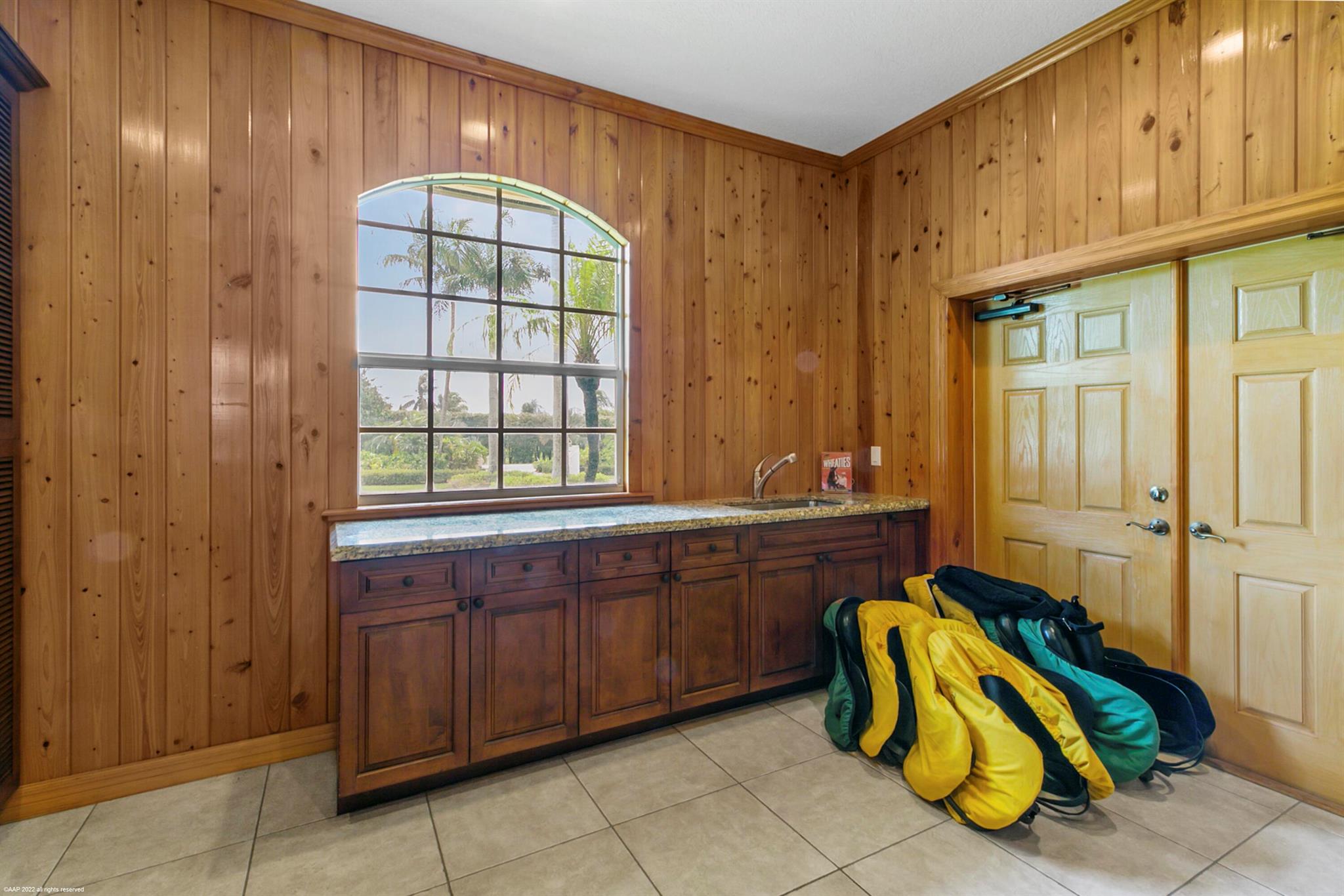 PALM BEACH POINT - Residential