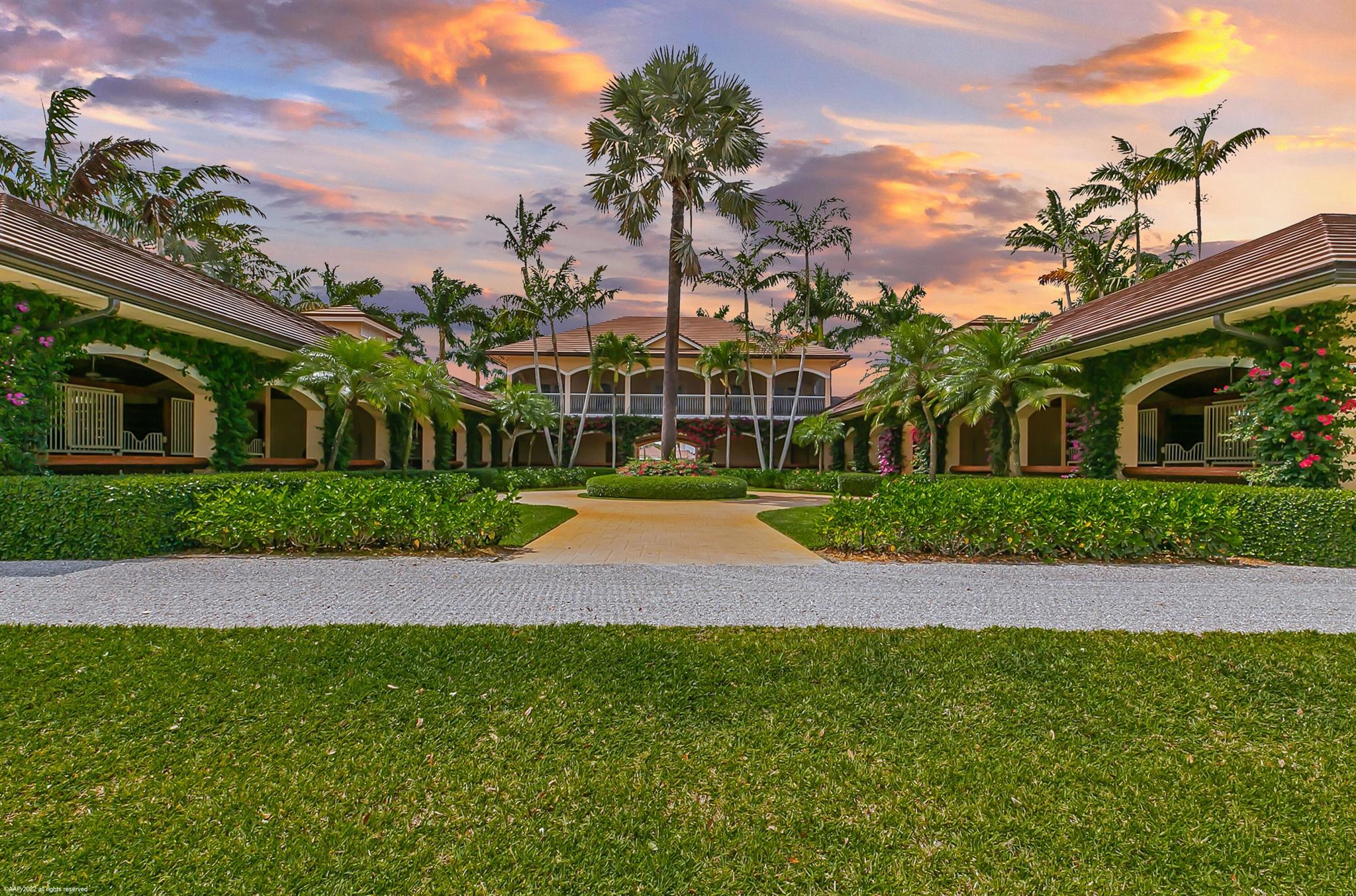 PALM BEACH POINT - Residential