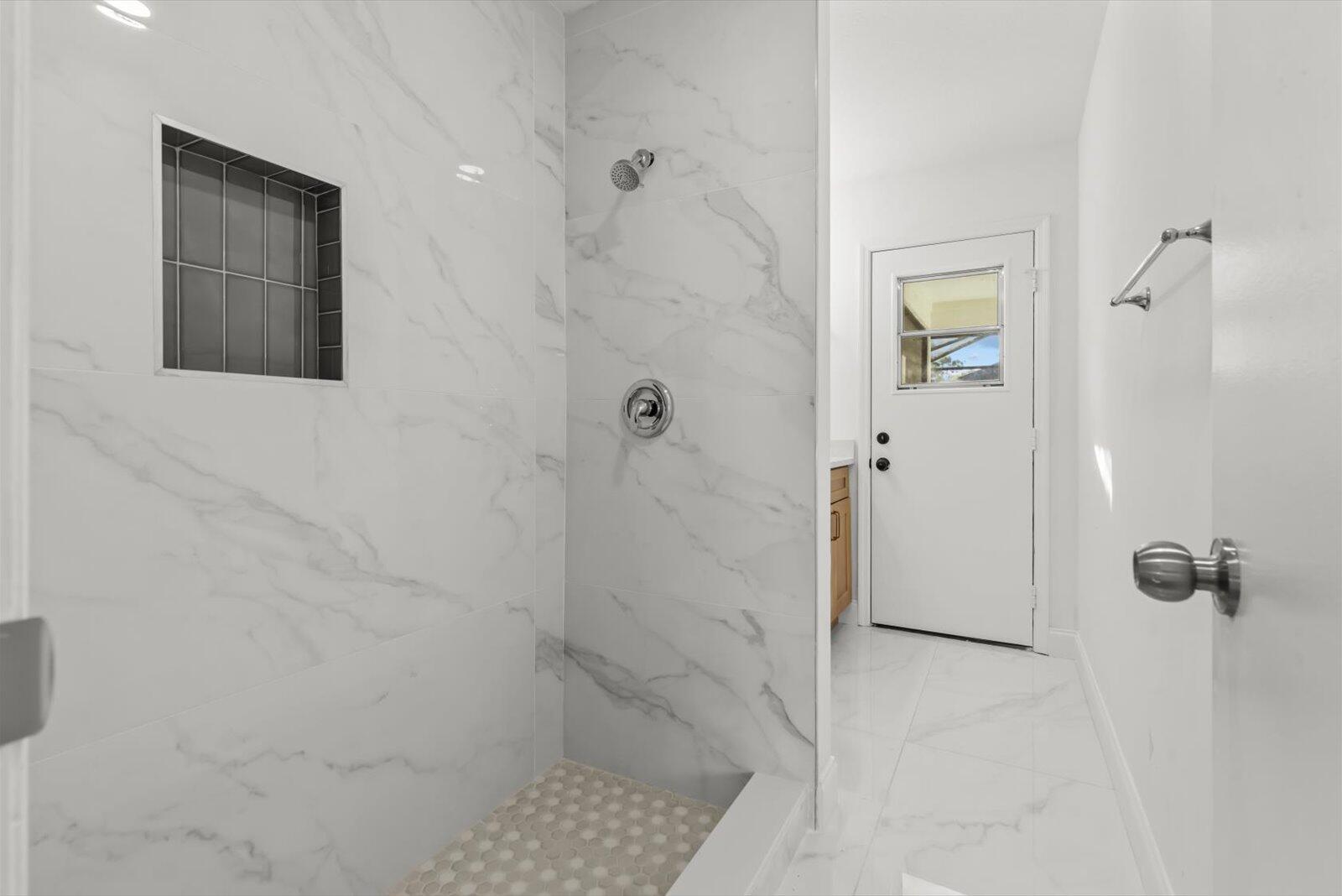 1192 SW Irving Street