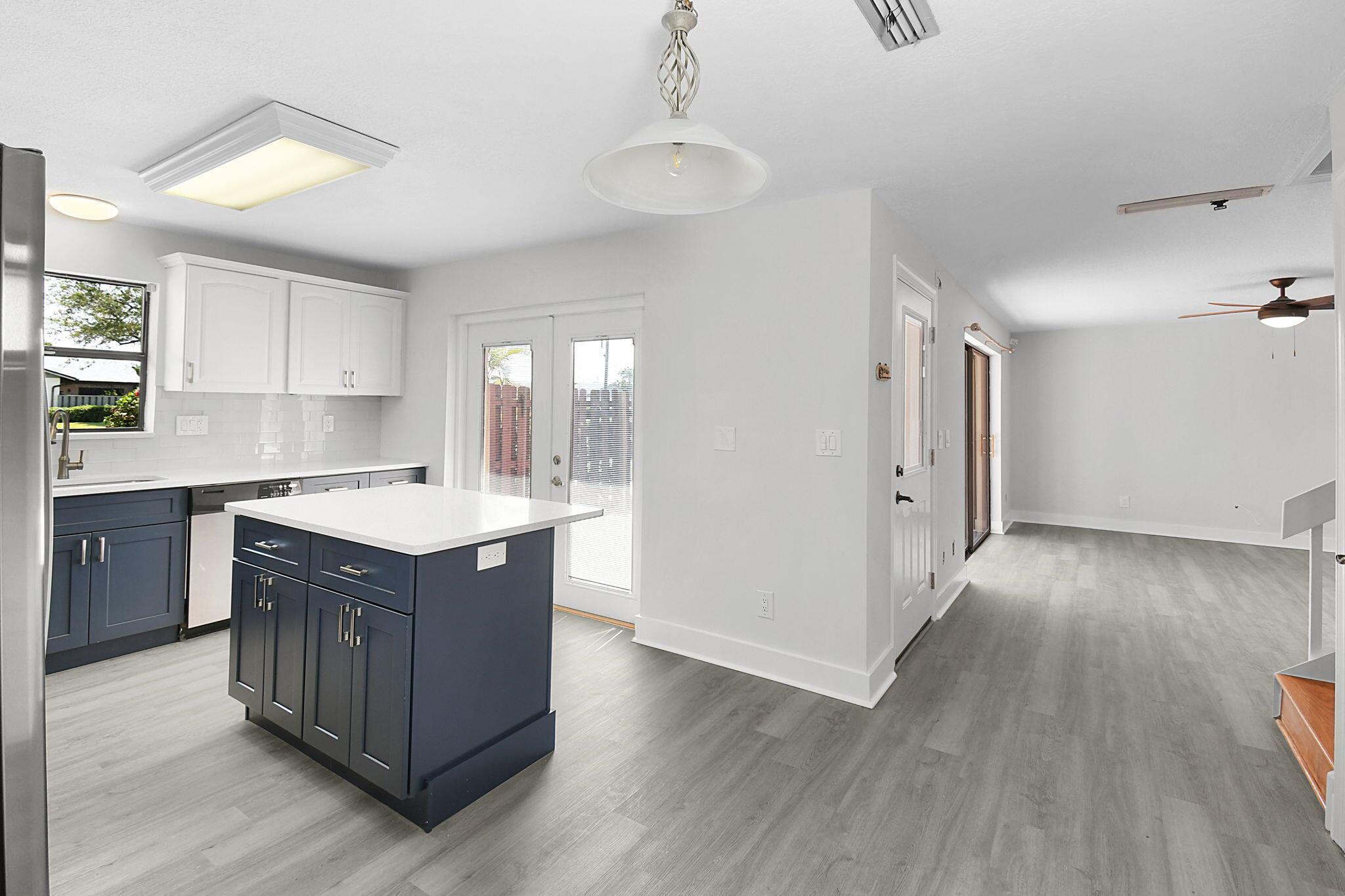 View photos, virtual tours, details... 1402 Nebraska Avenue 3b